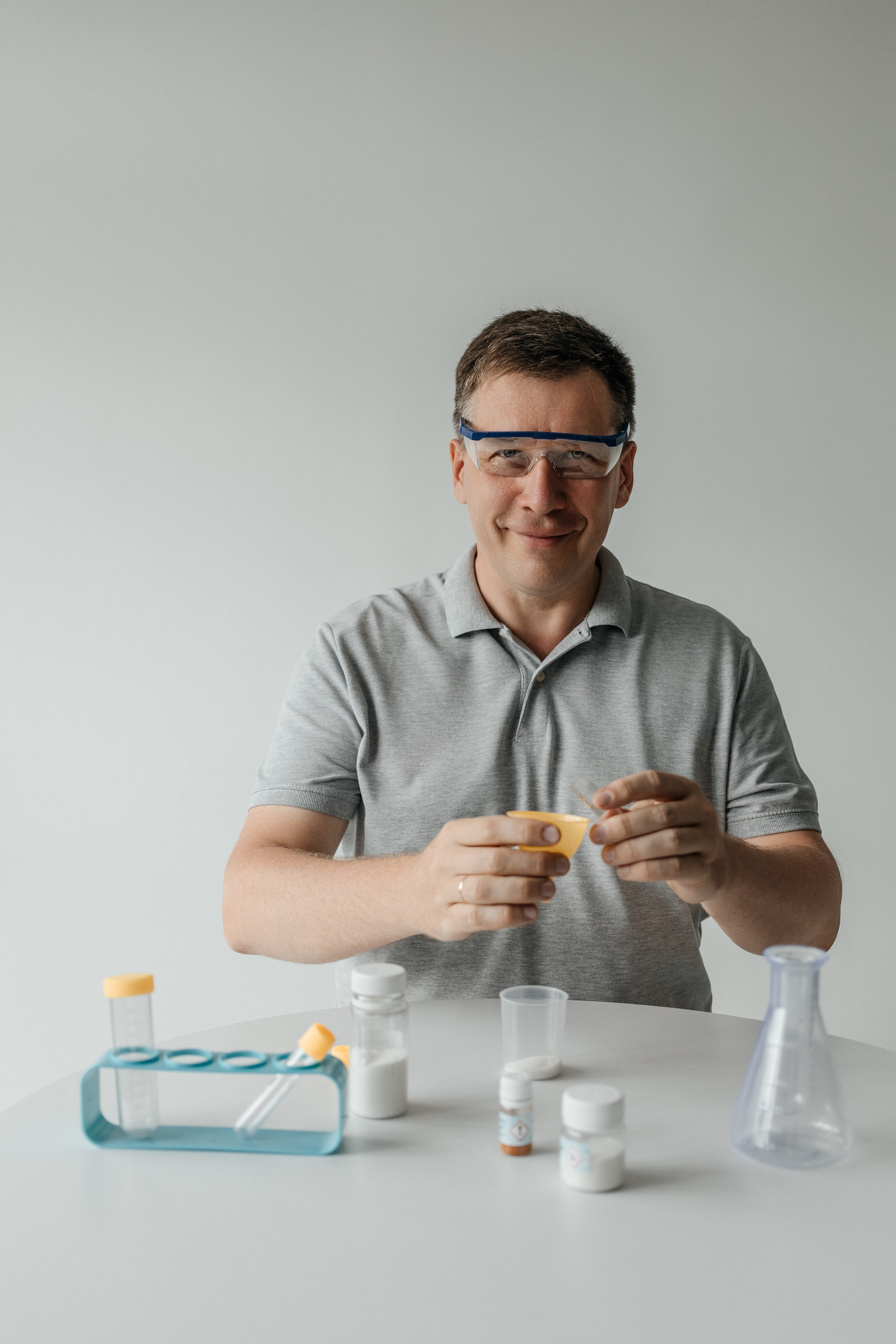 Контентная фотосессия для репетитора по физике. КОНТЕНТ ФОТОГРАФ