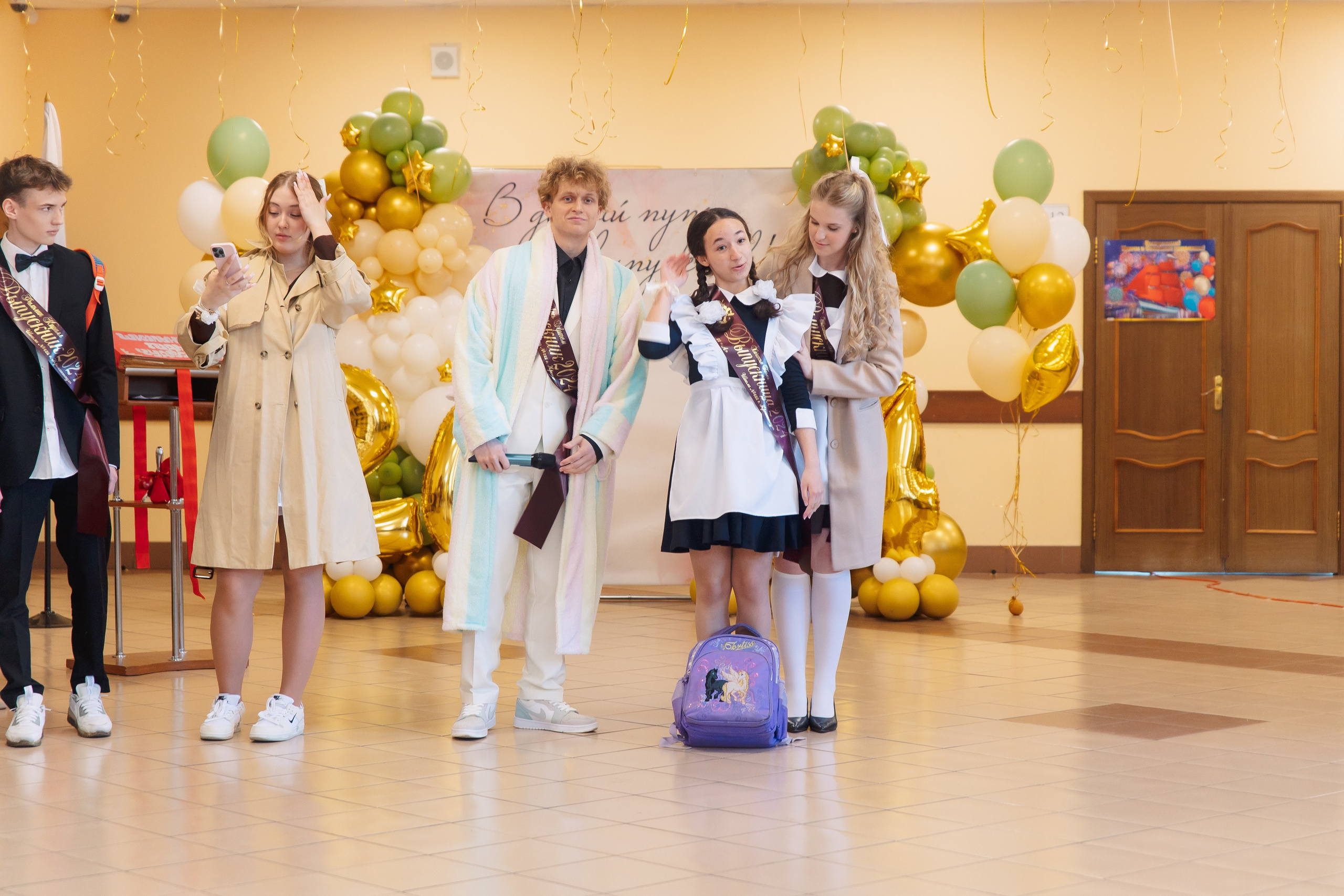 Последний звонок. Фотограф в Кронштадте и Санкт-Петербурге Анастасия Коваленко