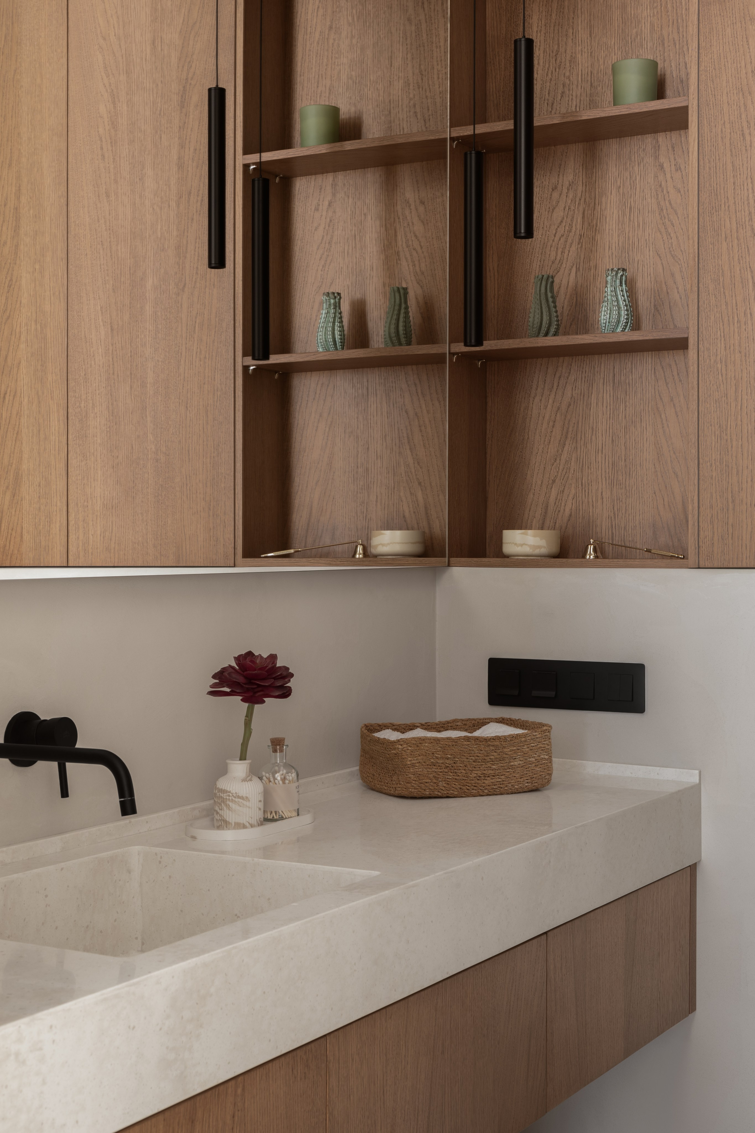 Профессиональная интерьерная фотосъёмка дизайн-проекта интерьера. Роман Якунин — интерьерный фотограф в Алматы