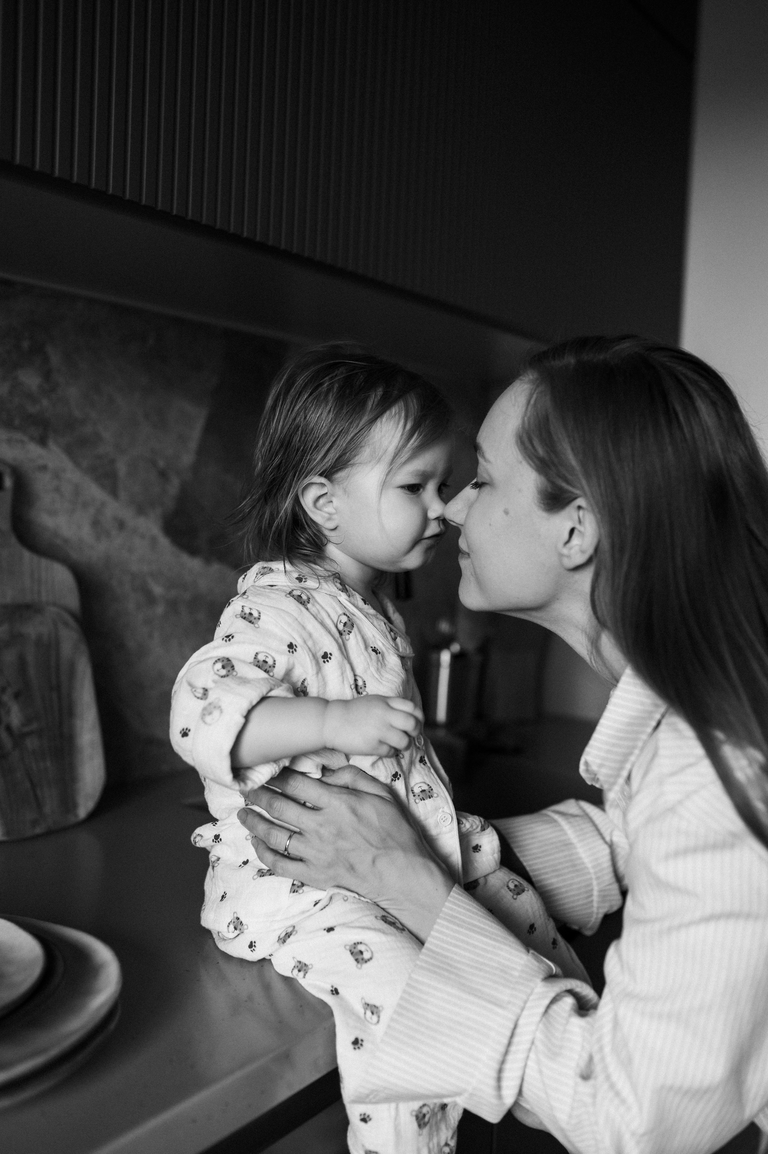 Даша и Варя дома. Семейный и свадебный lifestyle-фотограф в Москве Мария Петрова