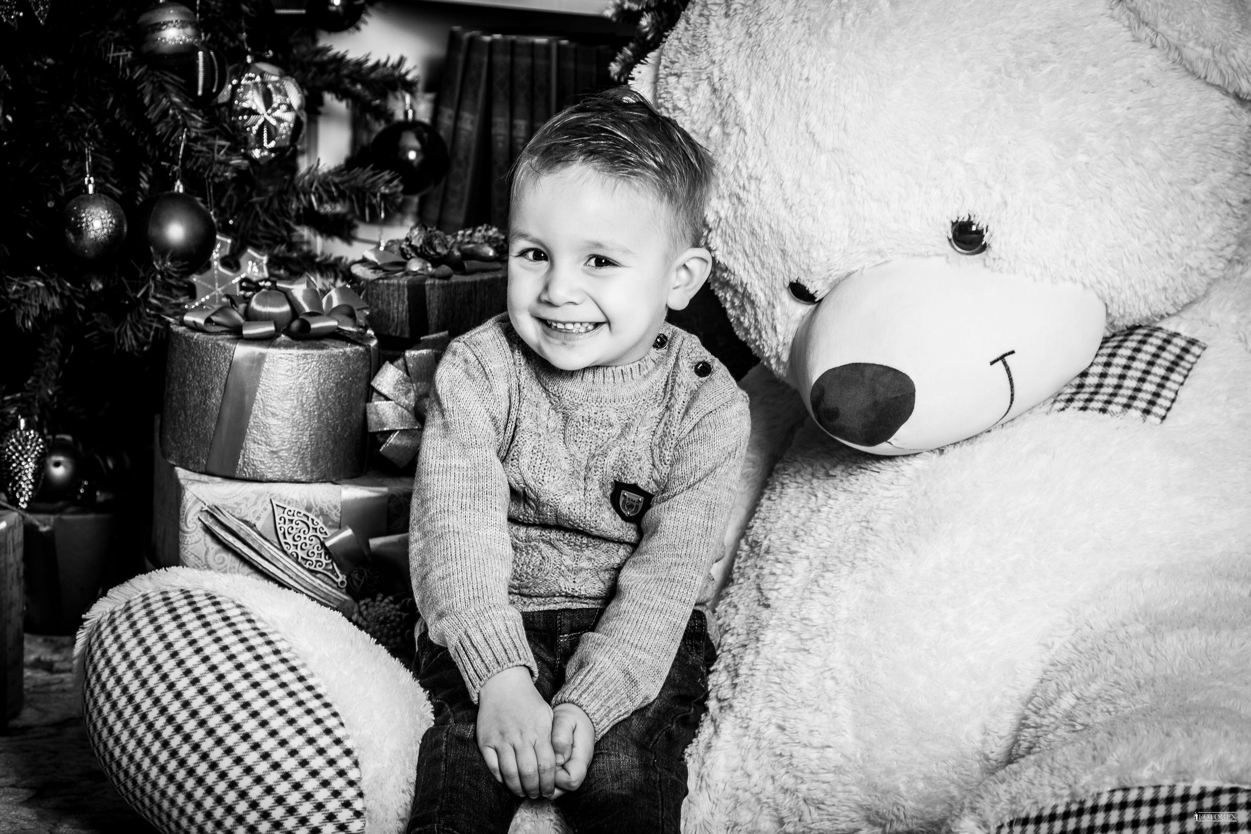 Портфолио новогодние фотосессии для детей в Краснодаре. Интерьерная фотостудия FOTOGEN г. Краснодар