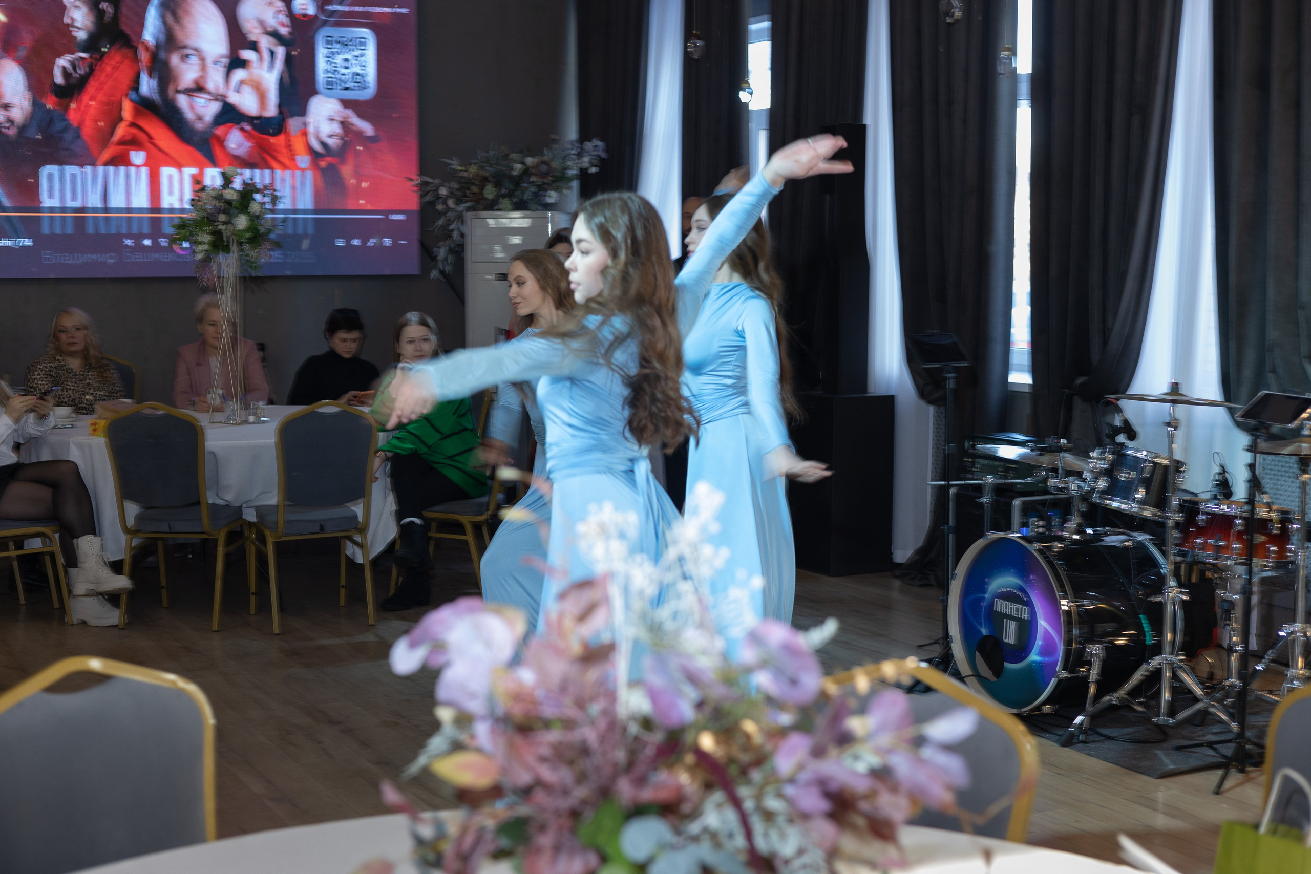 Свадебное чаепитие для молодоженов