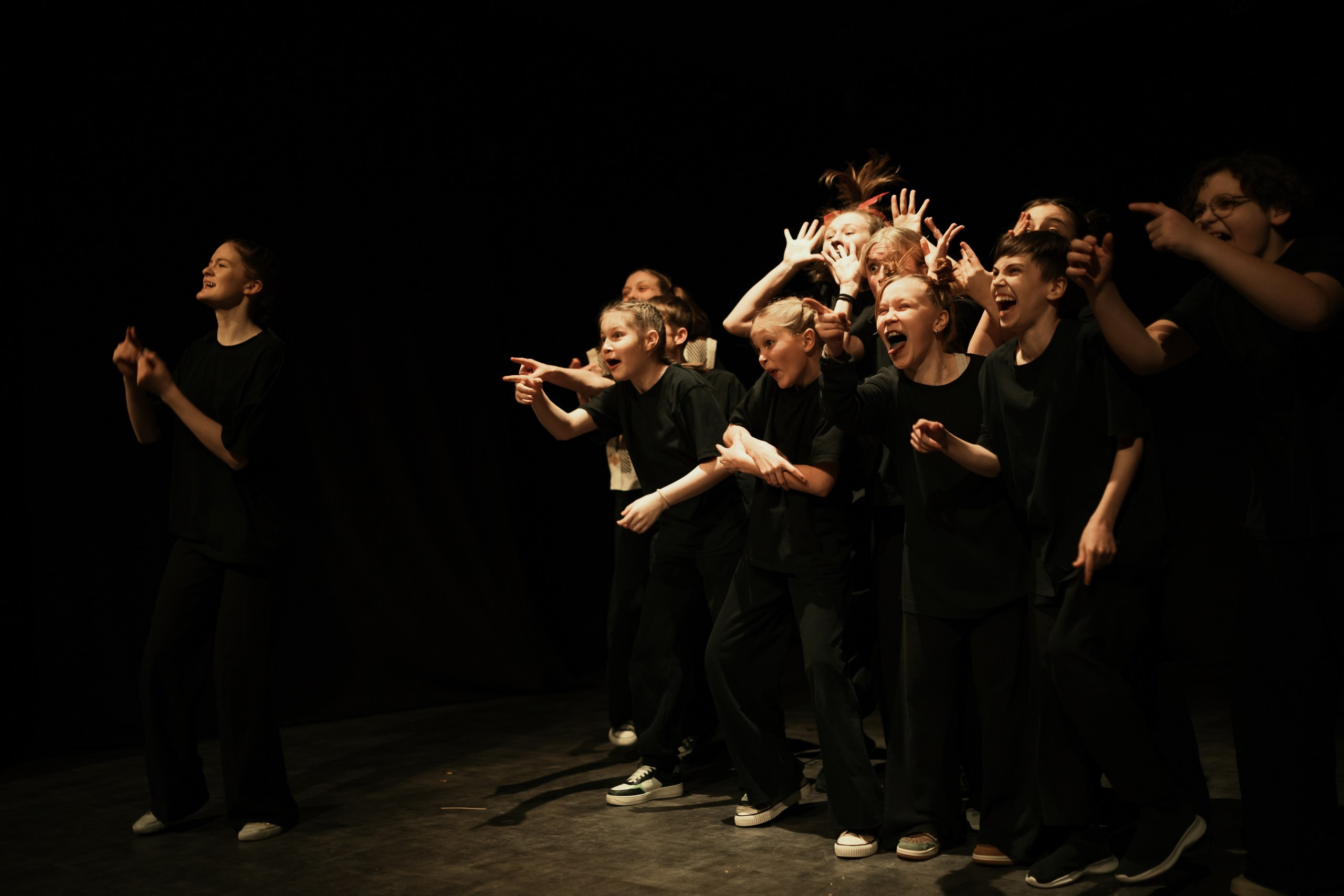 Theatre. Фотограф Ваня Бархатов