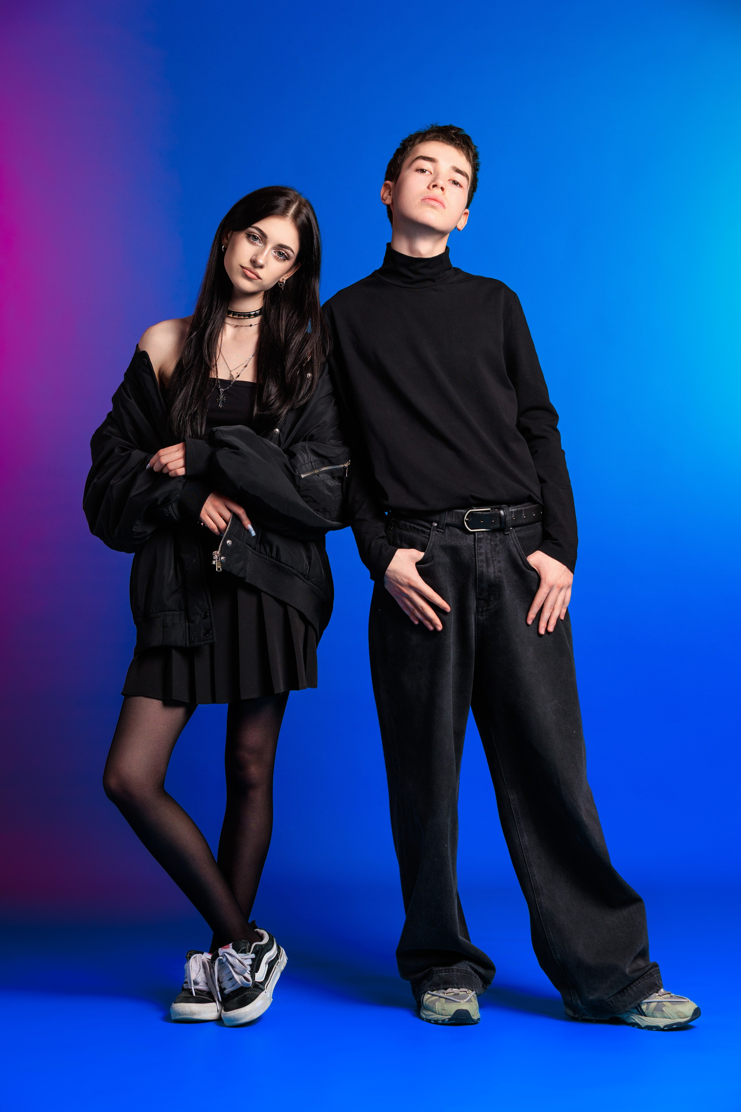 Смотреть фотки в фотостудии. Выпускные альбомы Геленджик, Новороссийск, Краснодар, Туапсе