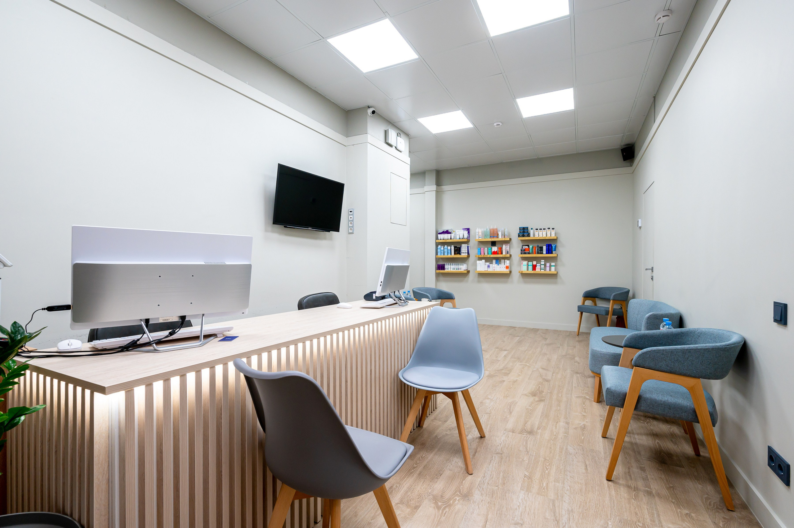 Клиника Космоэксперт. Интерьерный фотограф. Фото- видеосъемка недвижимости Санкт-Петербург