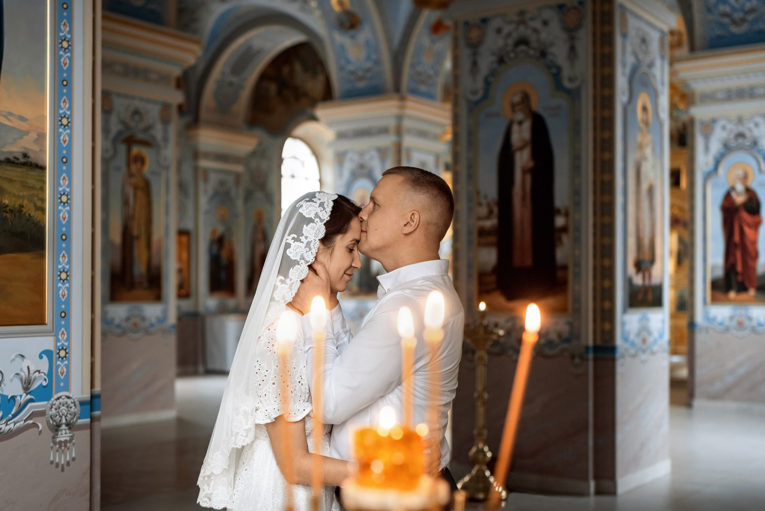 Венчание. Храм Введения во храм Пресвятой Богородицы. Церковный фотограф на Таинство Крещения и Венчания в Оренбурге и Оренбургской области Екатерина Белкина