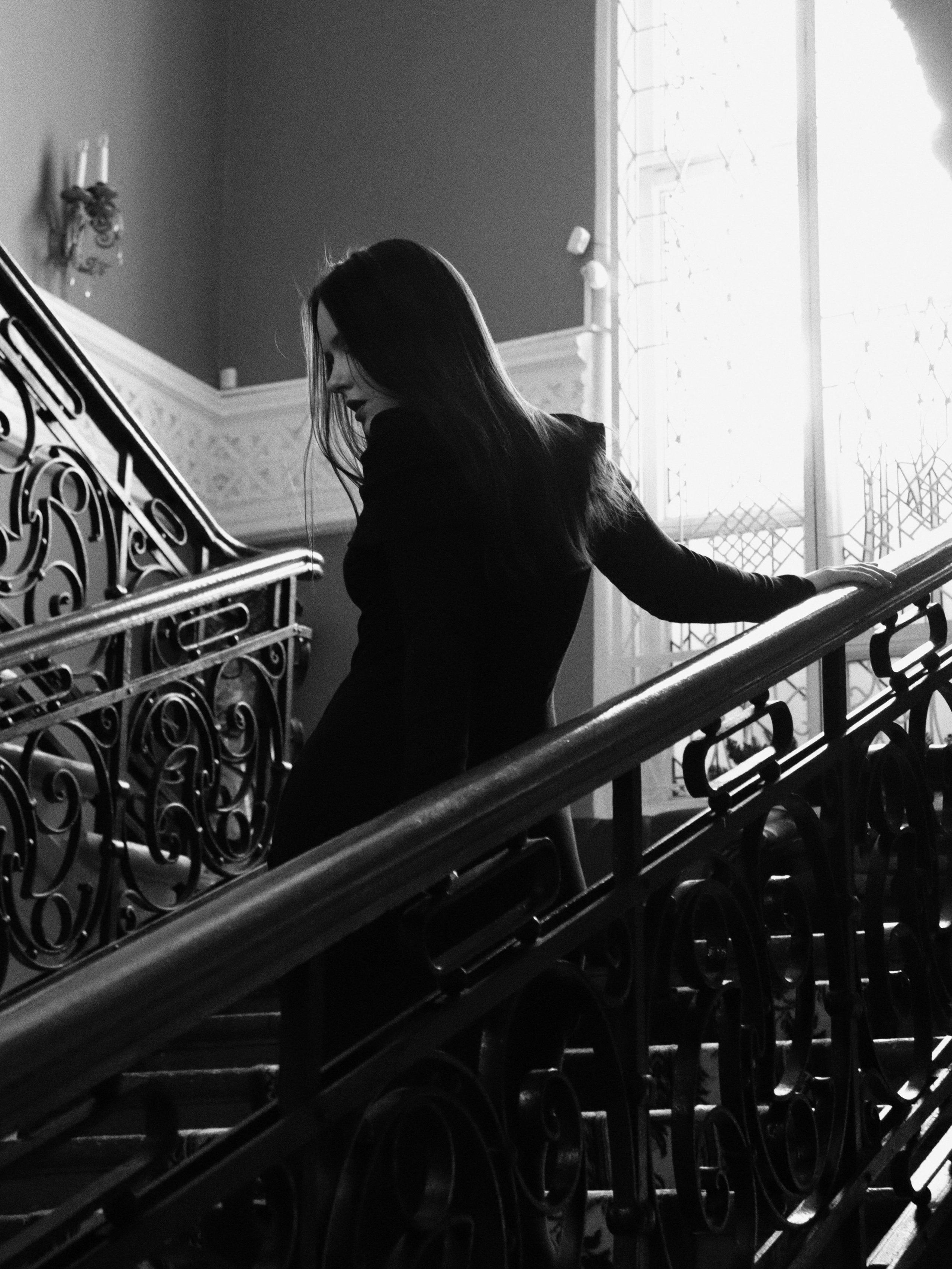 Женский портрет. Главная