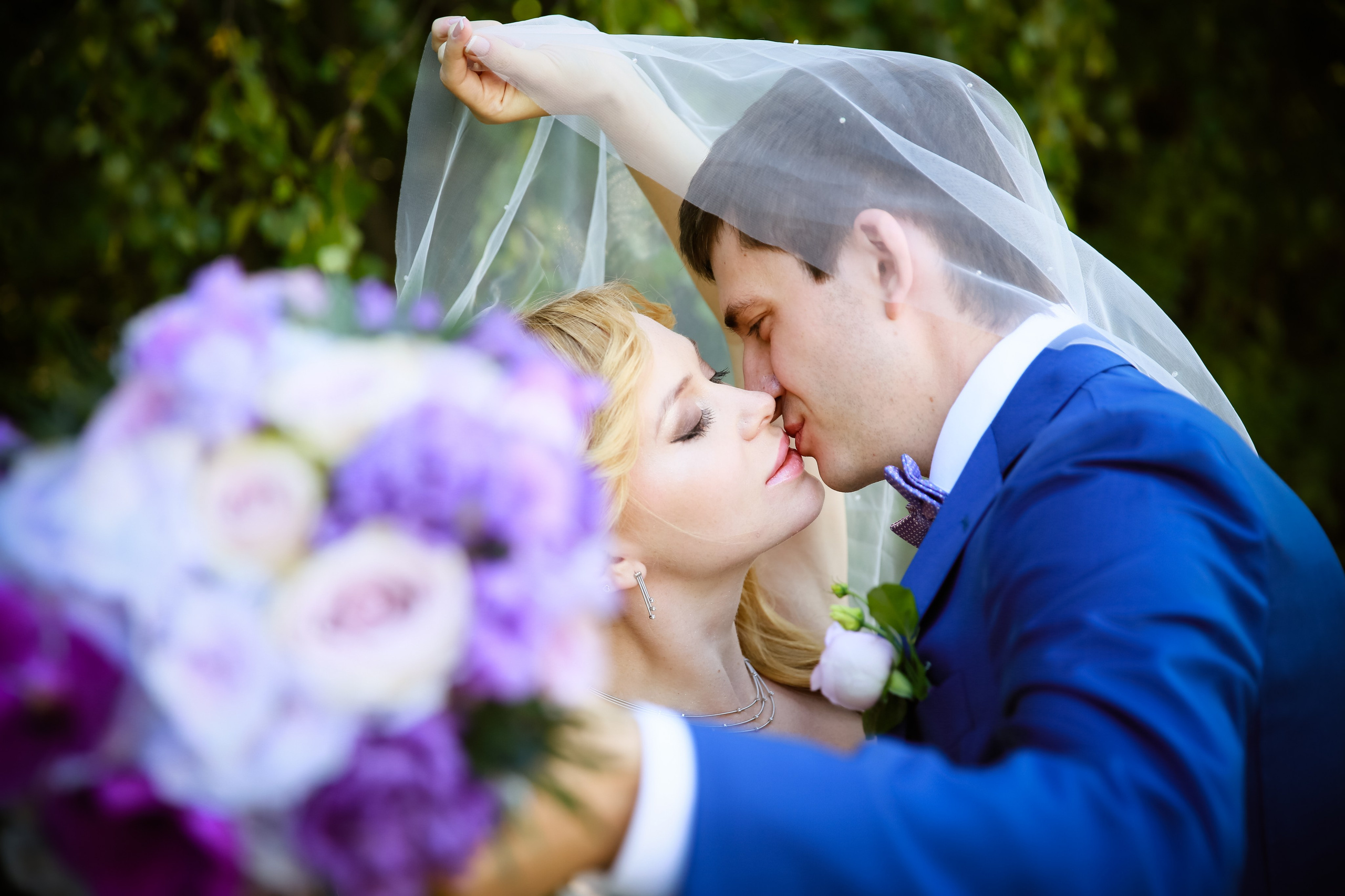 Свадьба Татьяны и Владимира: летняя фотосессия в Подмосковье. Фотограф в Москве Владимир Осиченко — портреты, мероприятия, репортажи