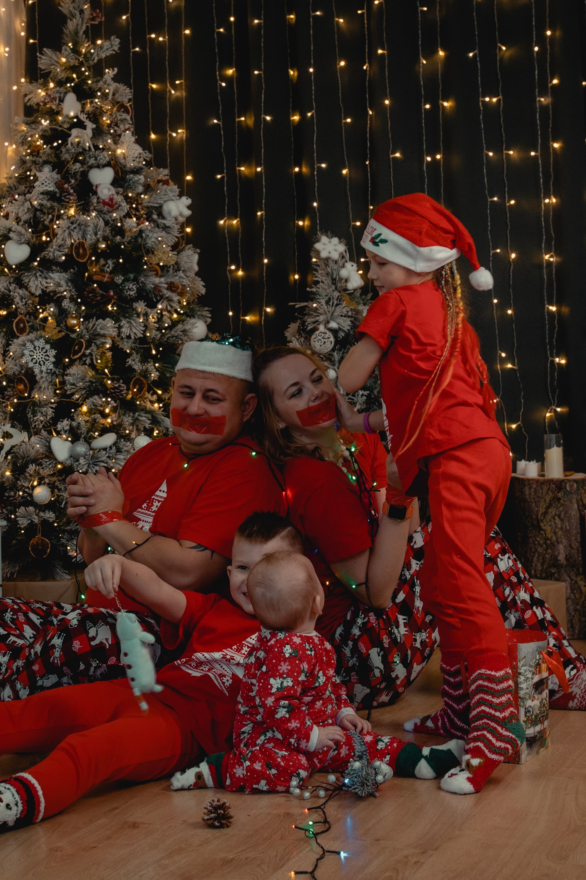 Жанна, веселая семейка. Сказочный фотограф для Вас и Вашей семьи