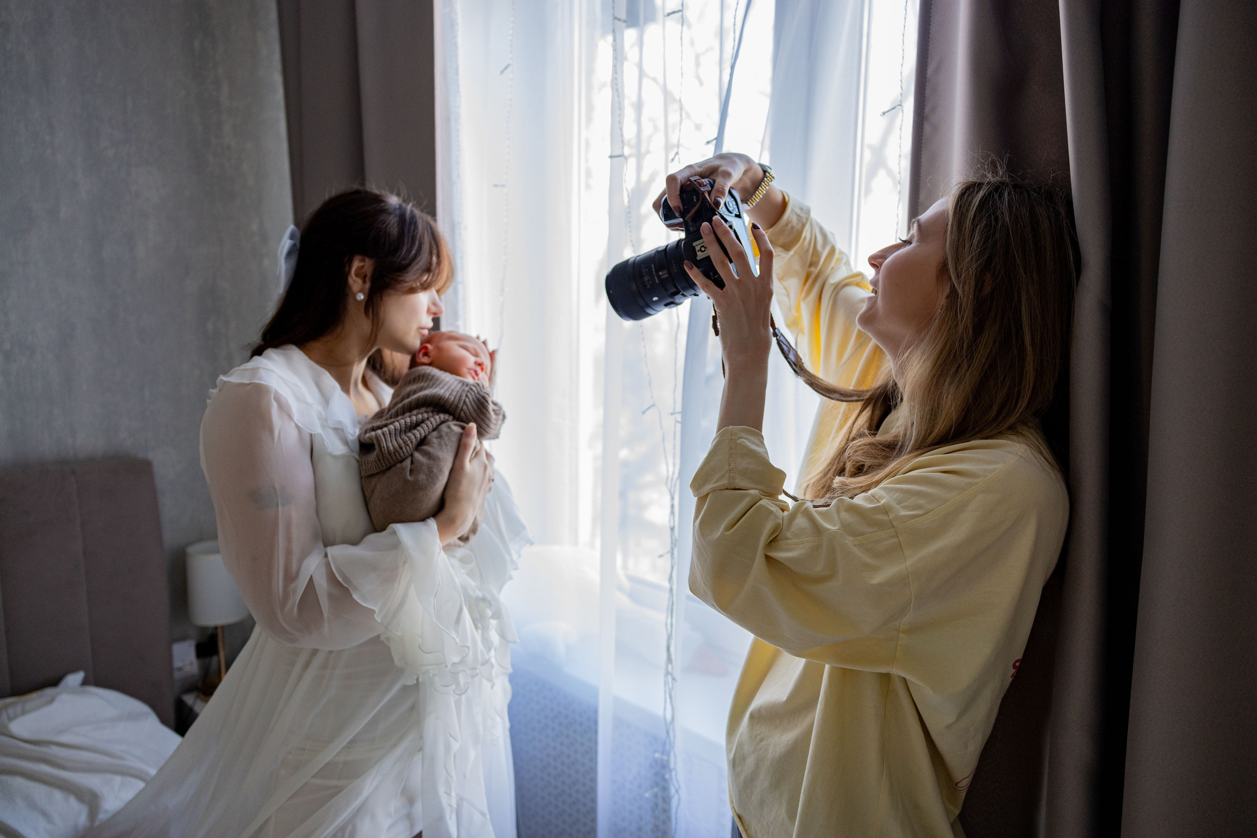 Бэкстейдж фотограф, photo BTS. Фотограф и видеограф в Санкт-Петербурге Динара Гольдина