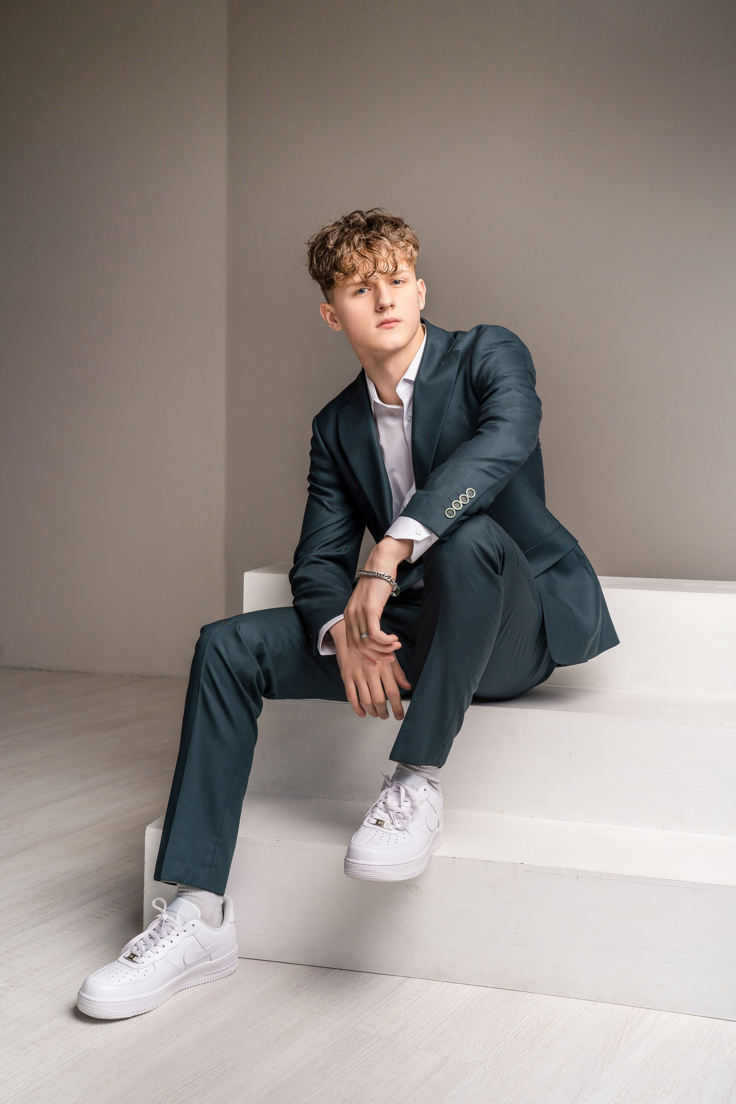 9-11 — 12. Выпускные альбомы в городе Кирове. Фотограф Екатерина Невская