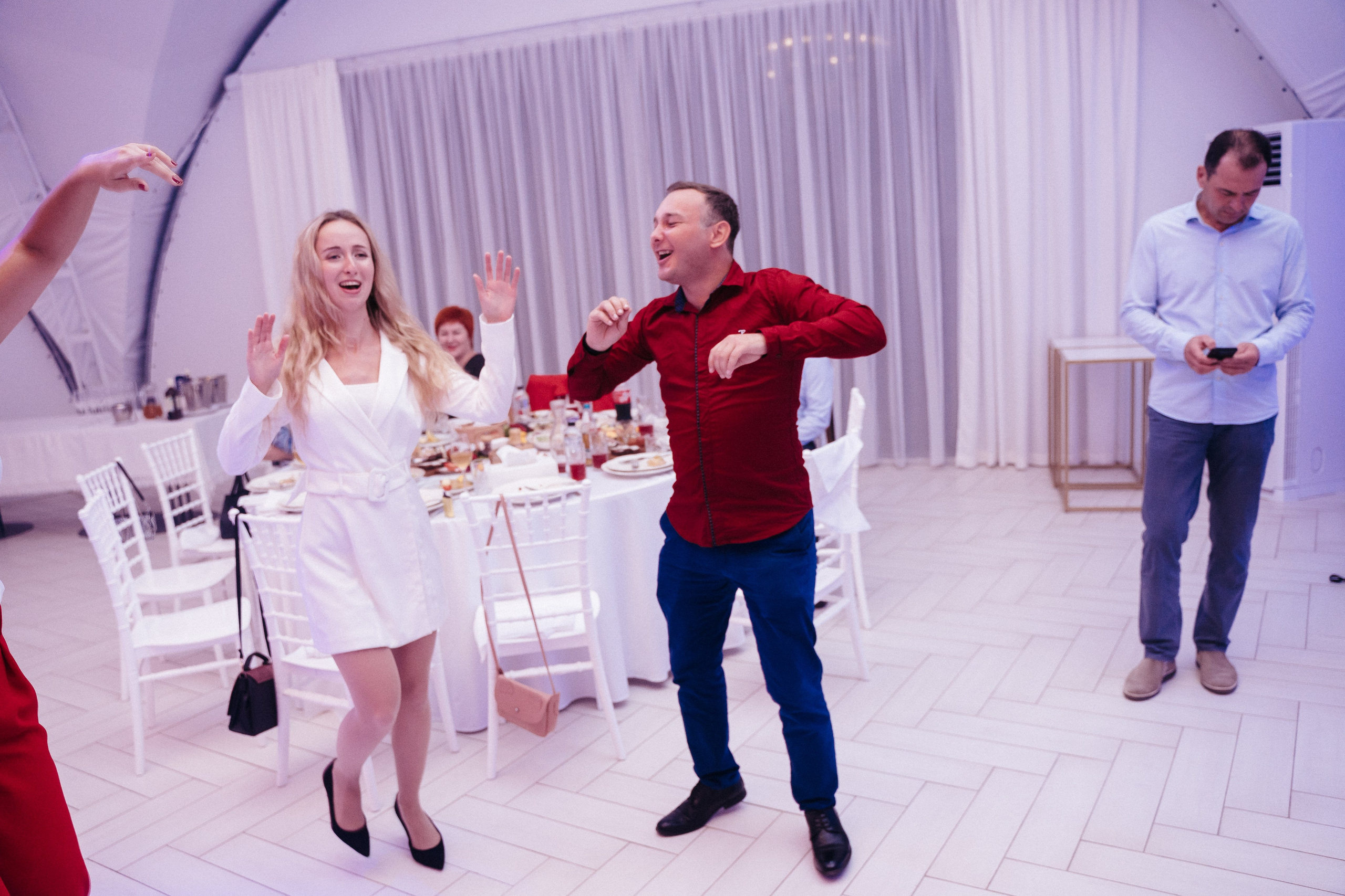 Ави Центр. Свадебный фотограф в Симферополе