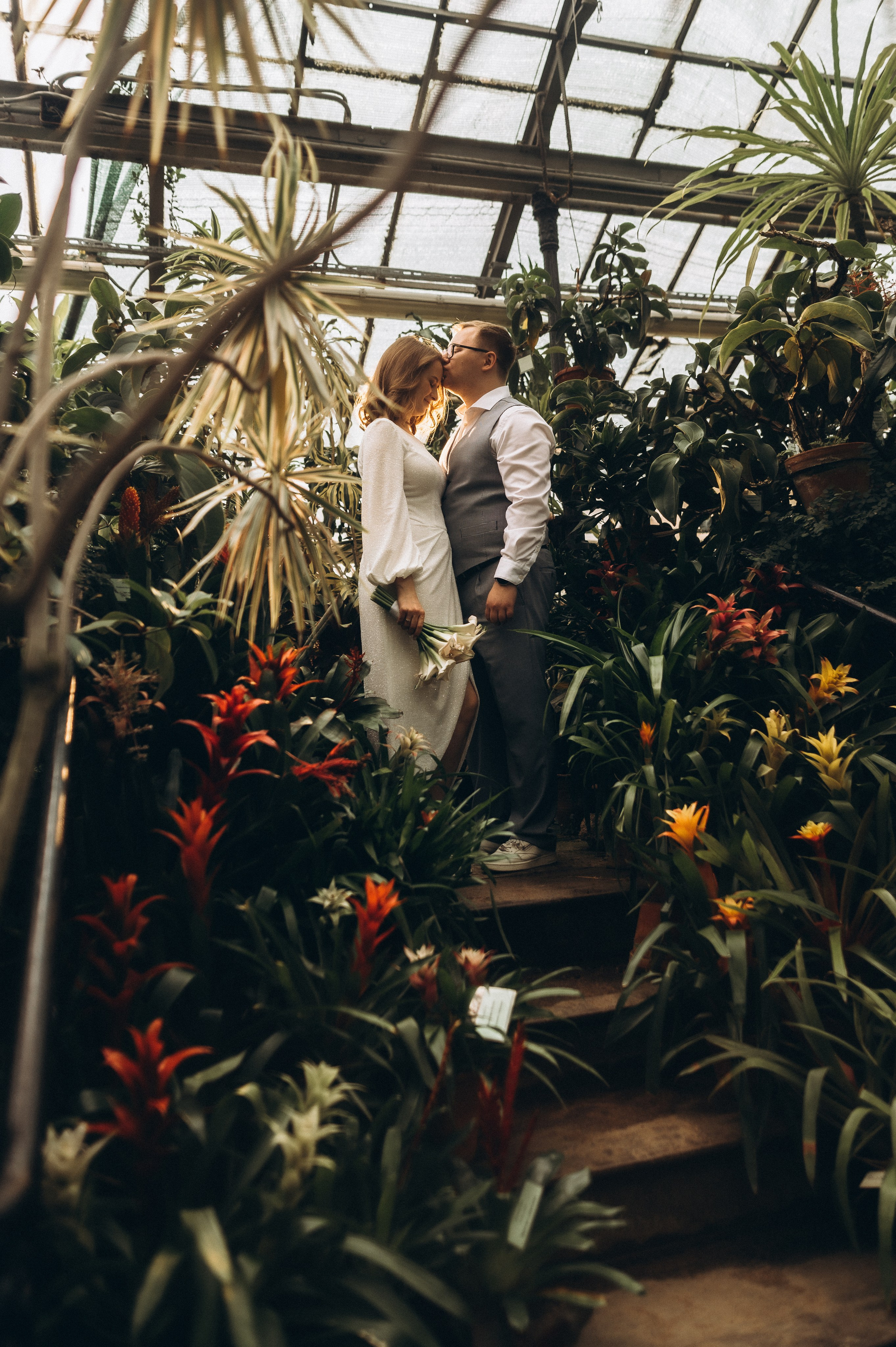 Загс+Оранжерея (камерная свадьба). Фотограф ПИТЕР СПБ Надежда Баранова