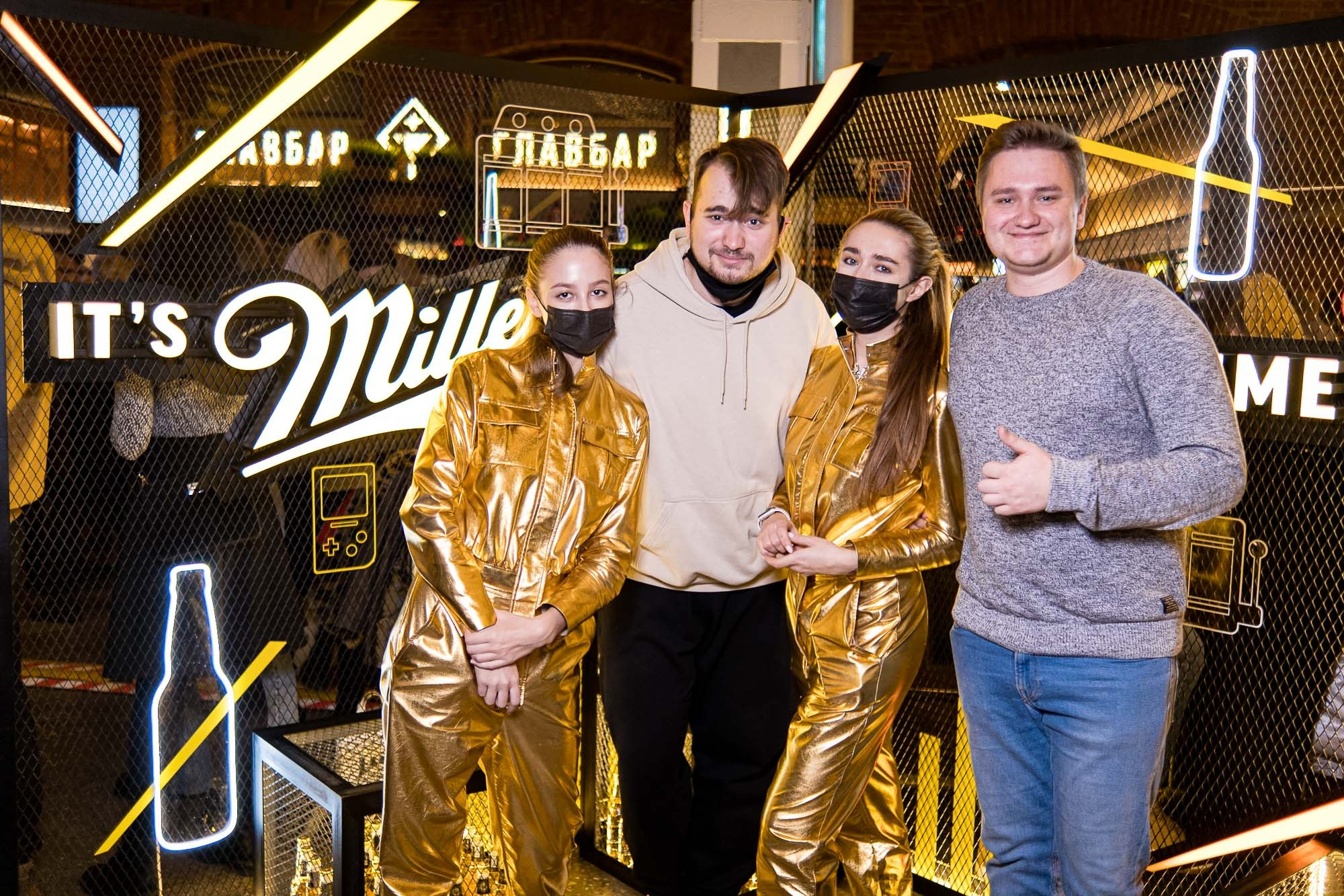 Miller x Клава Кока. Депо Москва. Репортажный фотограф Денис Тихомиров. Москва