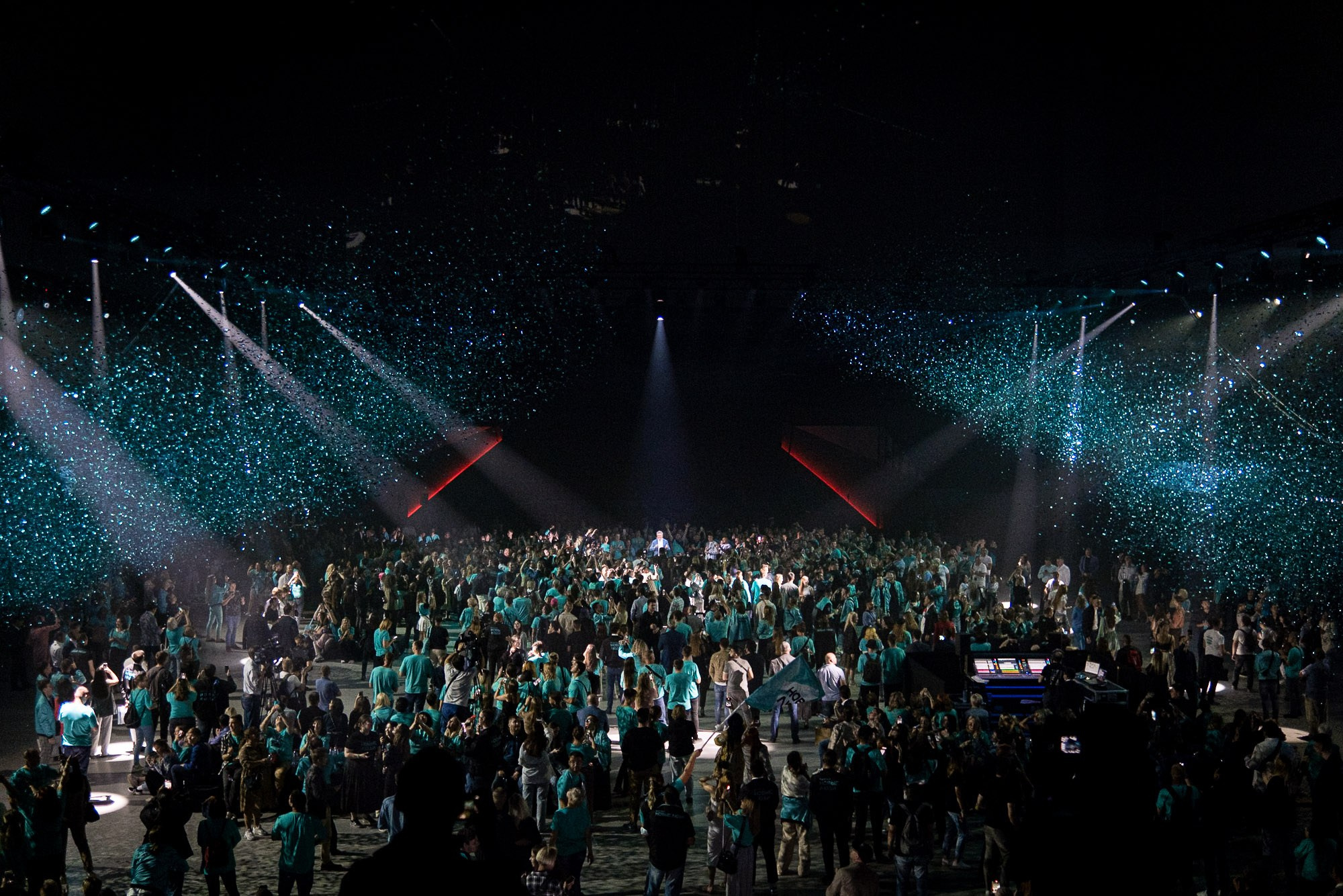 Съезд партии «Новые люди». Репортажный фотограф Денис Тихомиров. Москва
