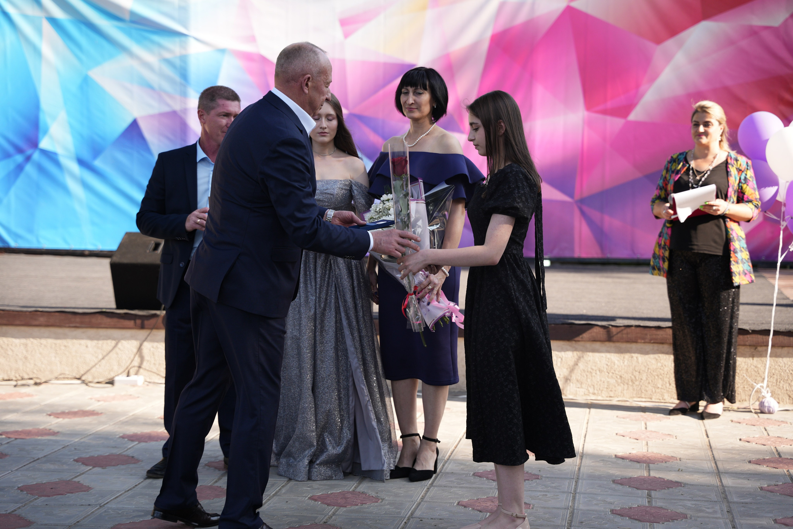 Выпускной в парке. Ольга Плаксина фотограф в Саратове