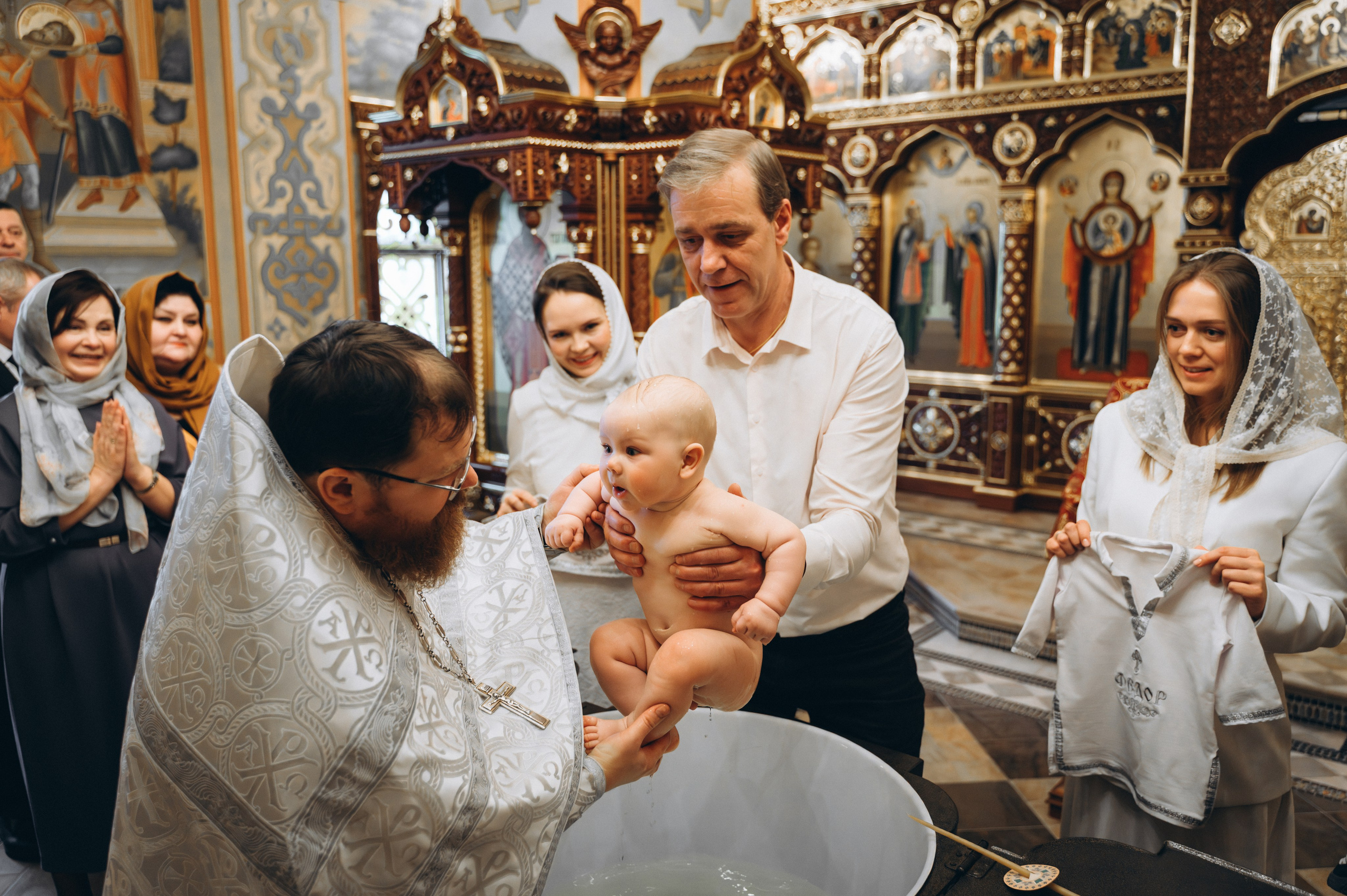 Крещение Фёдора (Храм Всех Святых) криптовый. Семейный фотограф в Минске Дарья Дреко