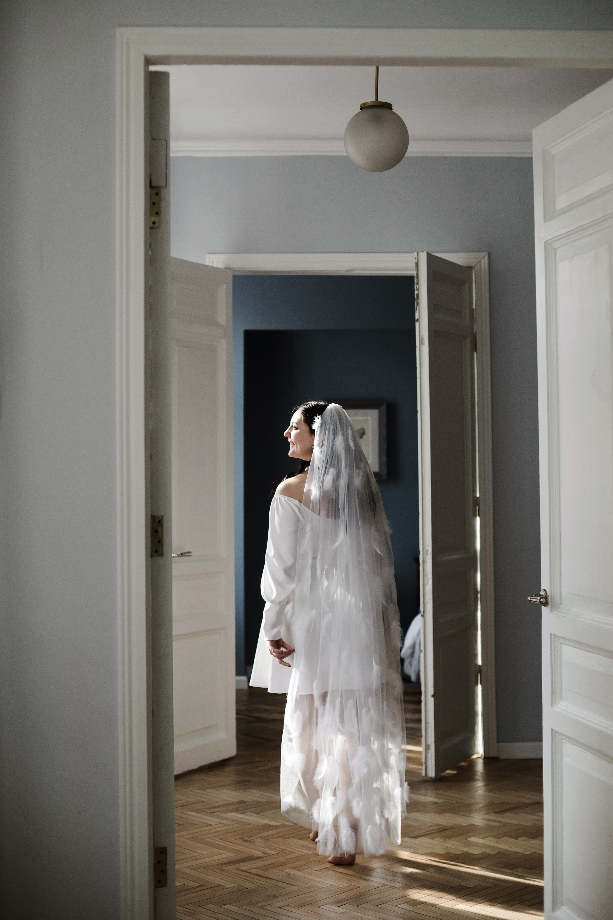 VK: Md: @lady_bulgakova Mua: @trofilyeva Org: @divine_photoproject Decor: @portfoliobrand