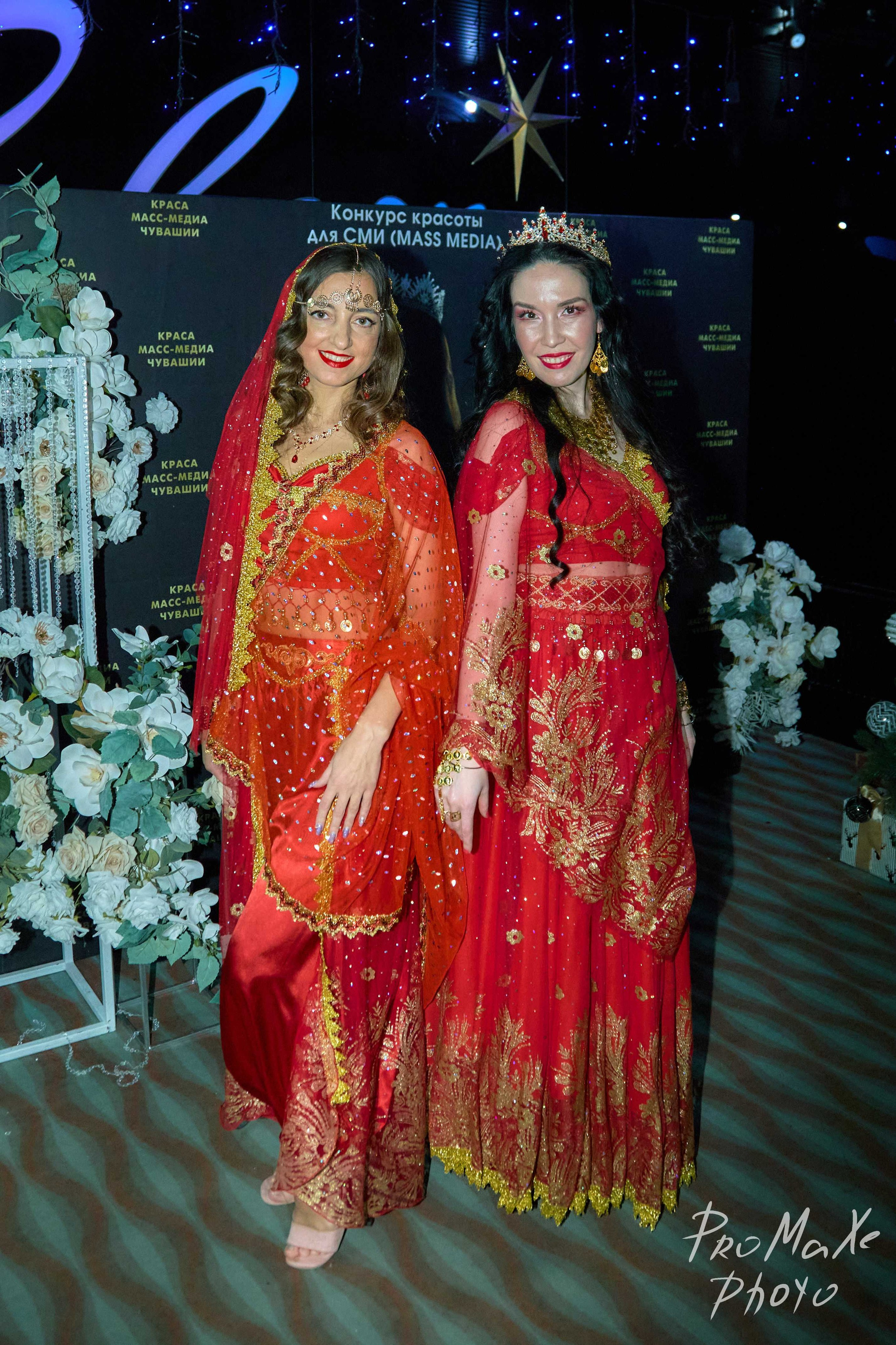 Фотозона КРАСА МАСС-МЕДИА ЧУВАШИИ. Владимир Суздалов (ProMaXe) — Портретный фотограф, тематические фотосессии в Чебоксарах