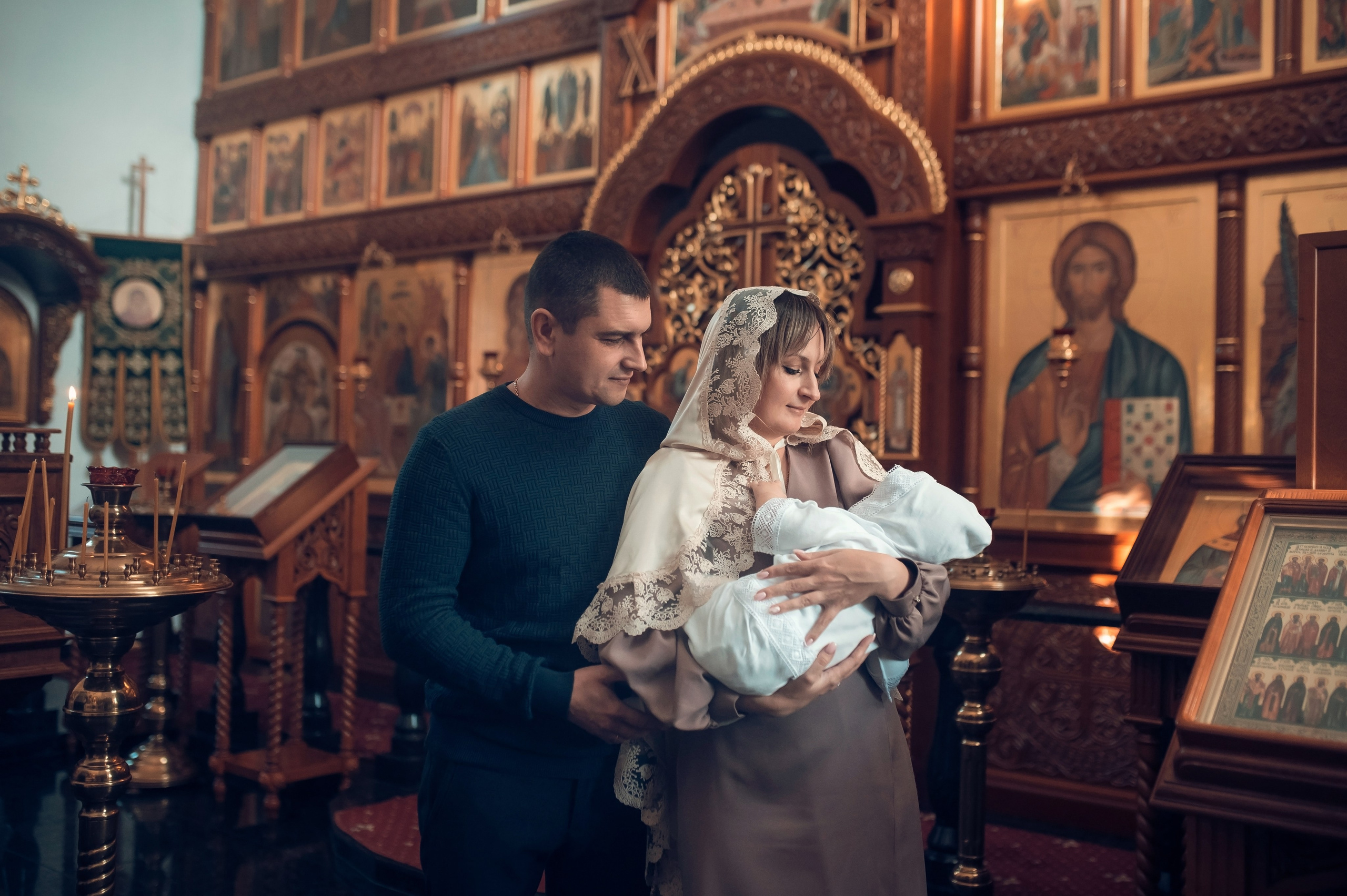 Церковь Благовещения Пресвятой Богородицы. Семейный фотограф Олеся Батурина Рязань