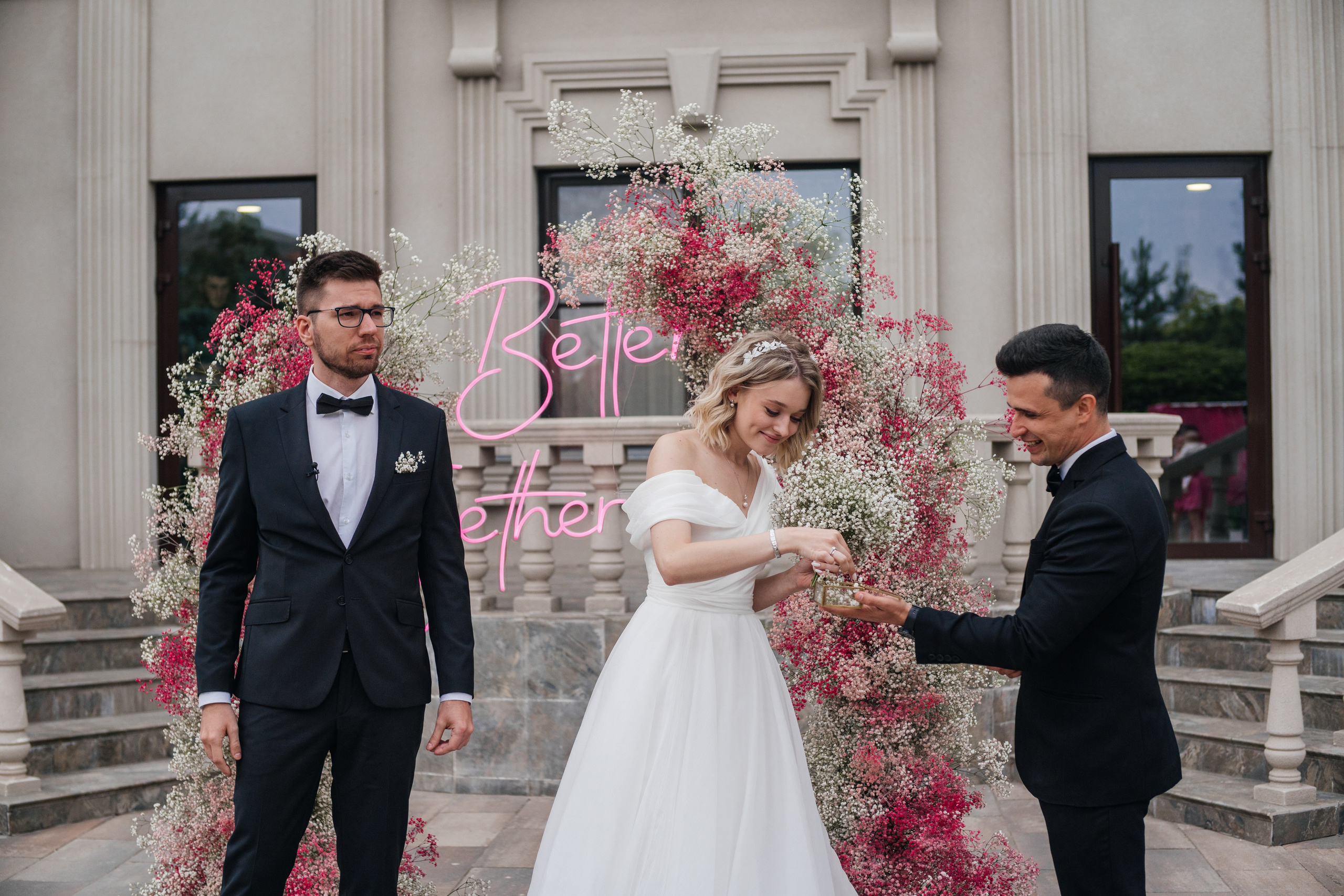 Свадебный день Максим и Вита. Графский Парк. Свадебный и семейный фотограф Надежда Соловьева