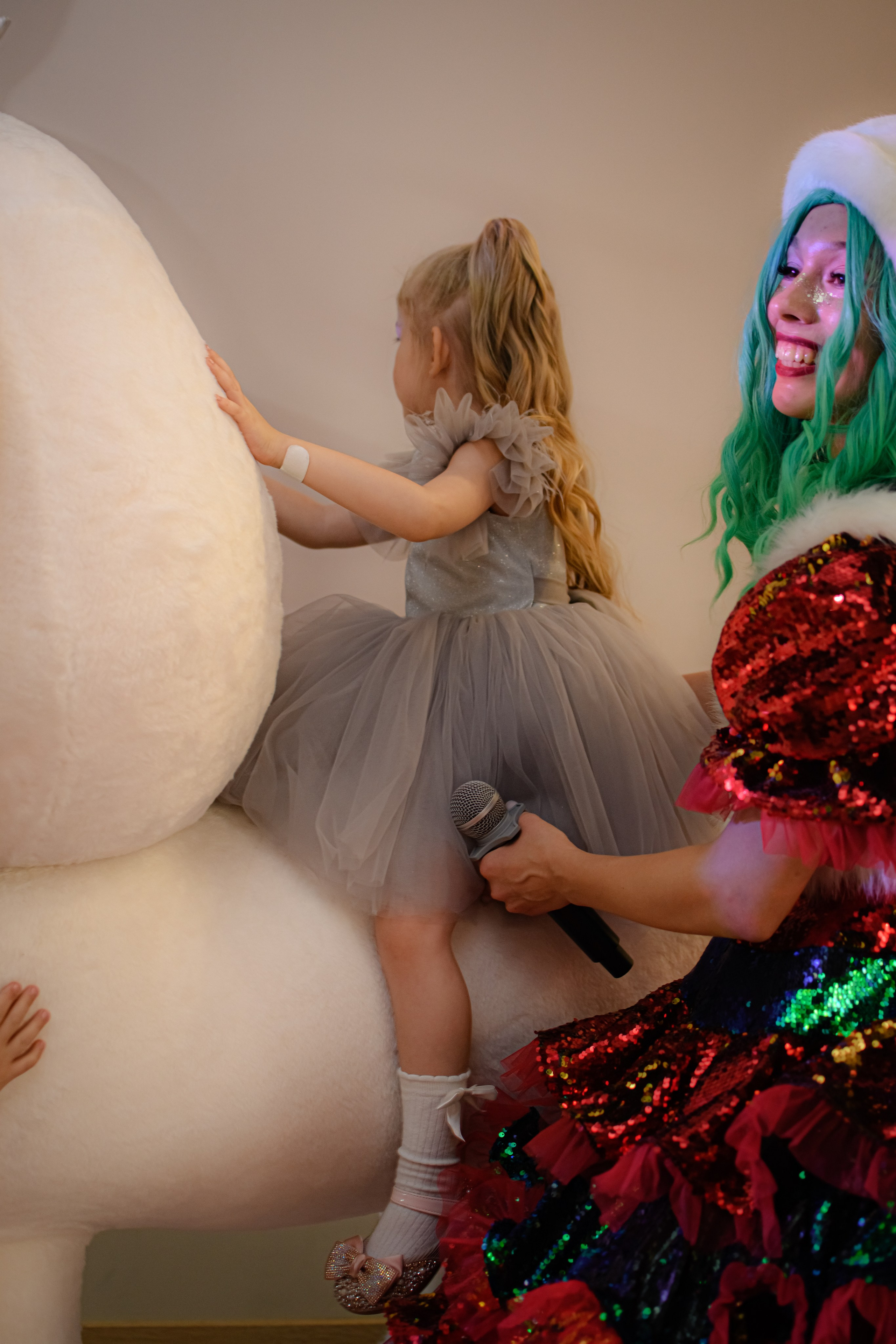 HAPPY NEW YEAR. Photokarish