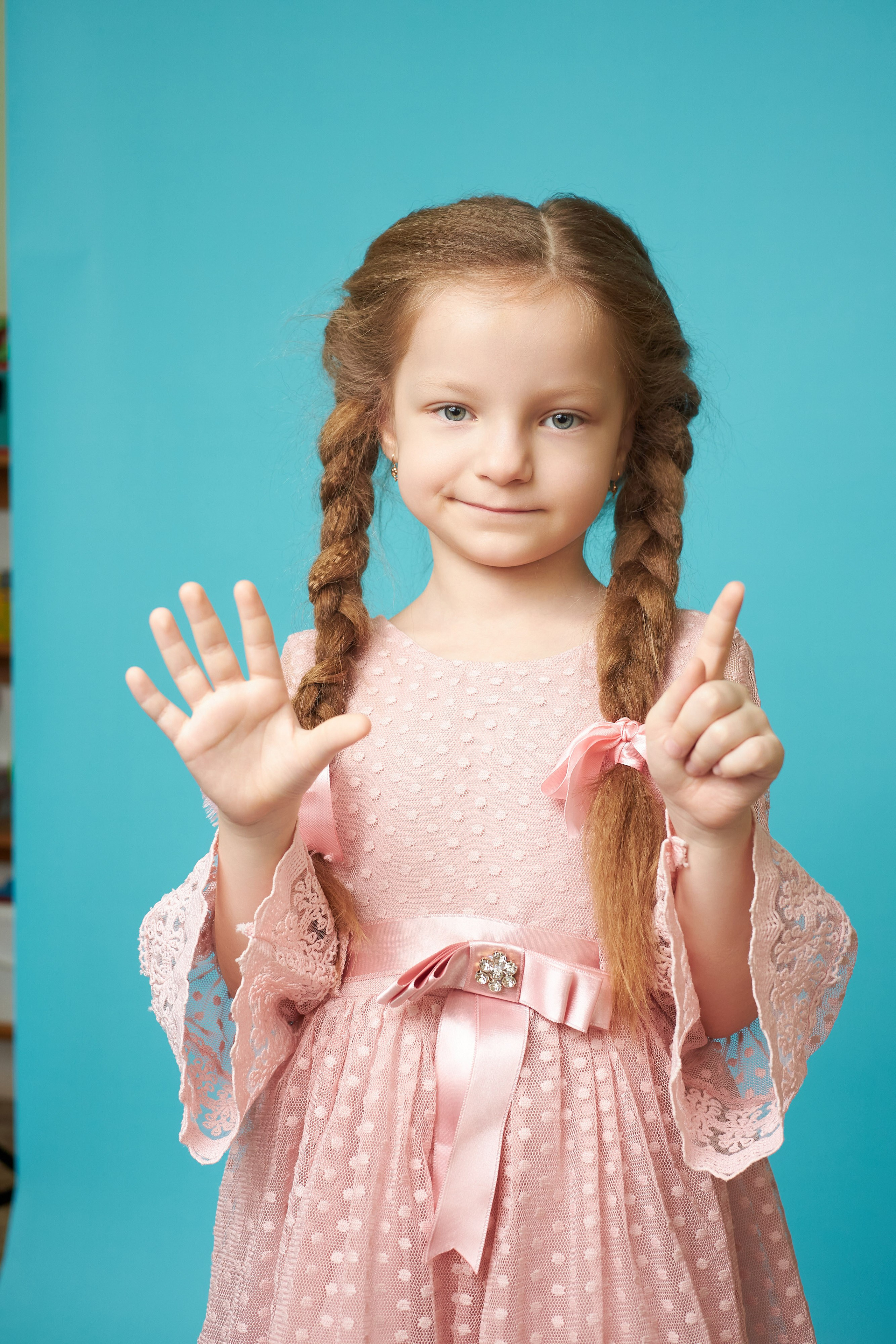 Портреты дошколят. Выпускные фотоальбомы Тацинская