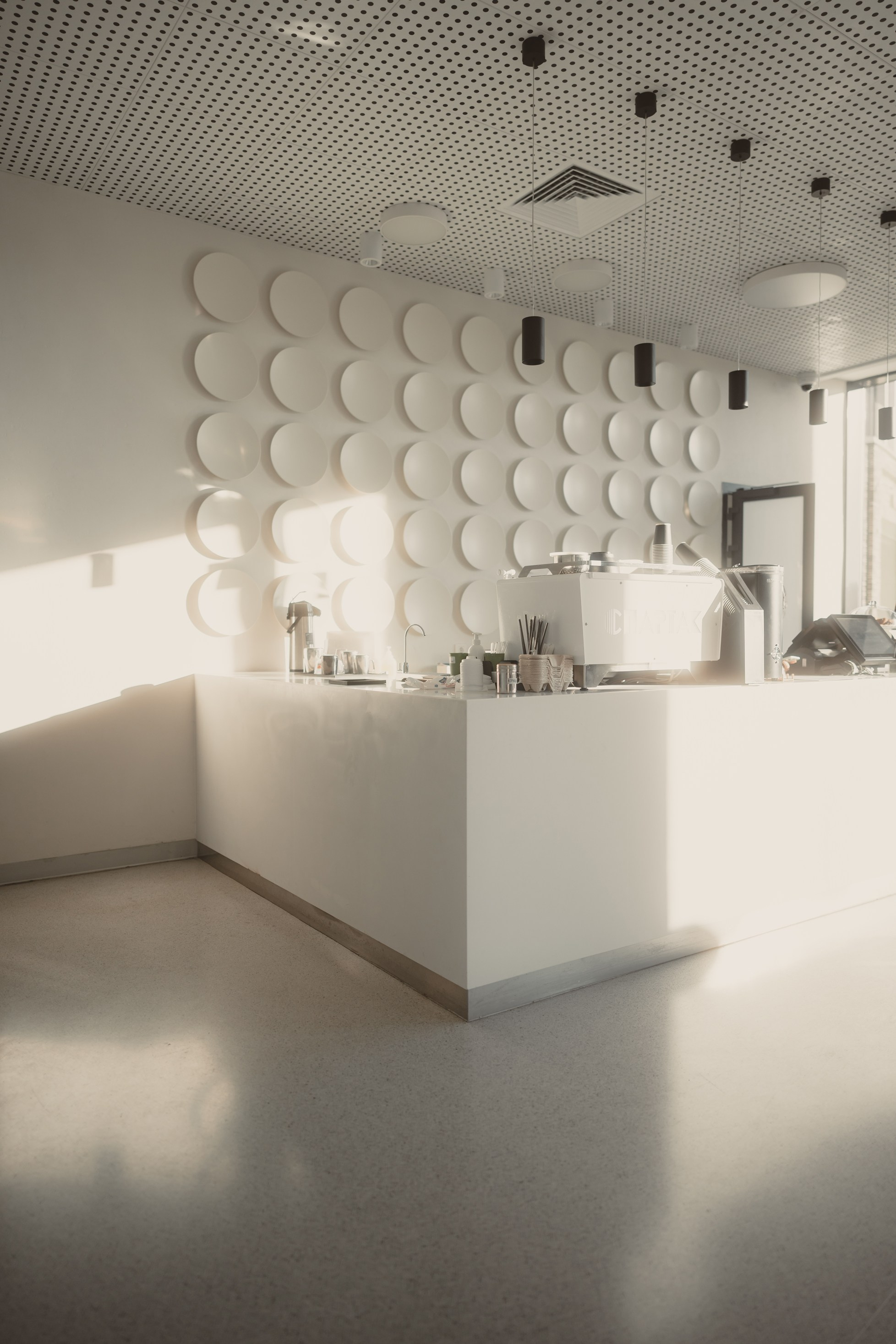 Портретный и предметный фотограф в Казани — Антон Аванзато