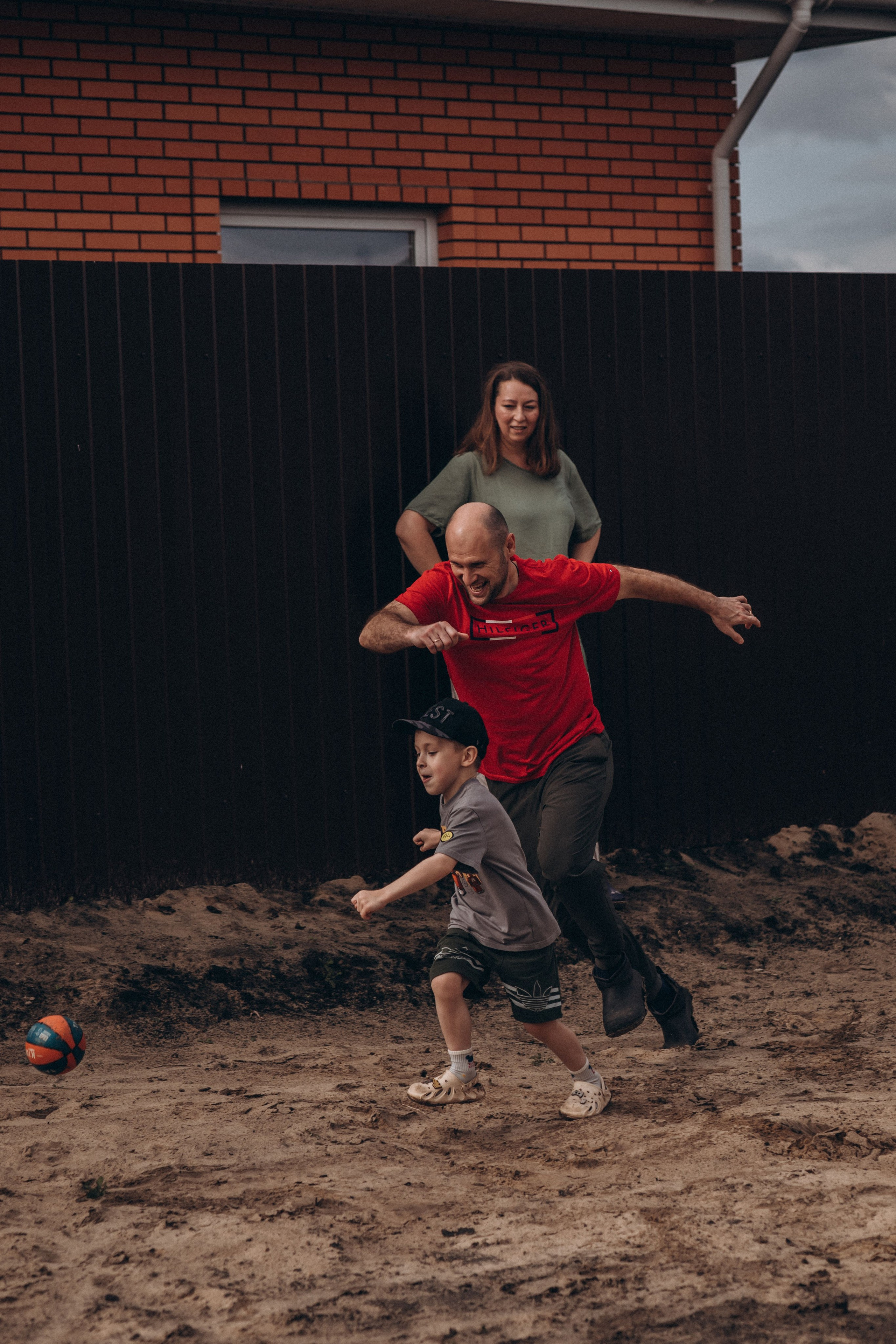 Семья Астапюк. Семейный фотограф Нижневартовск Тюмень Ефимова Ирина