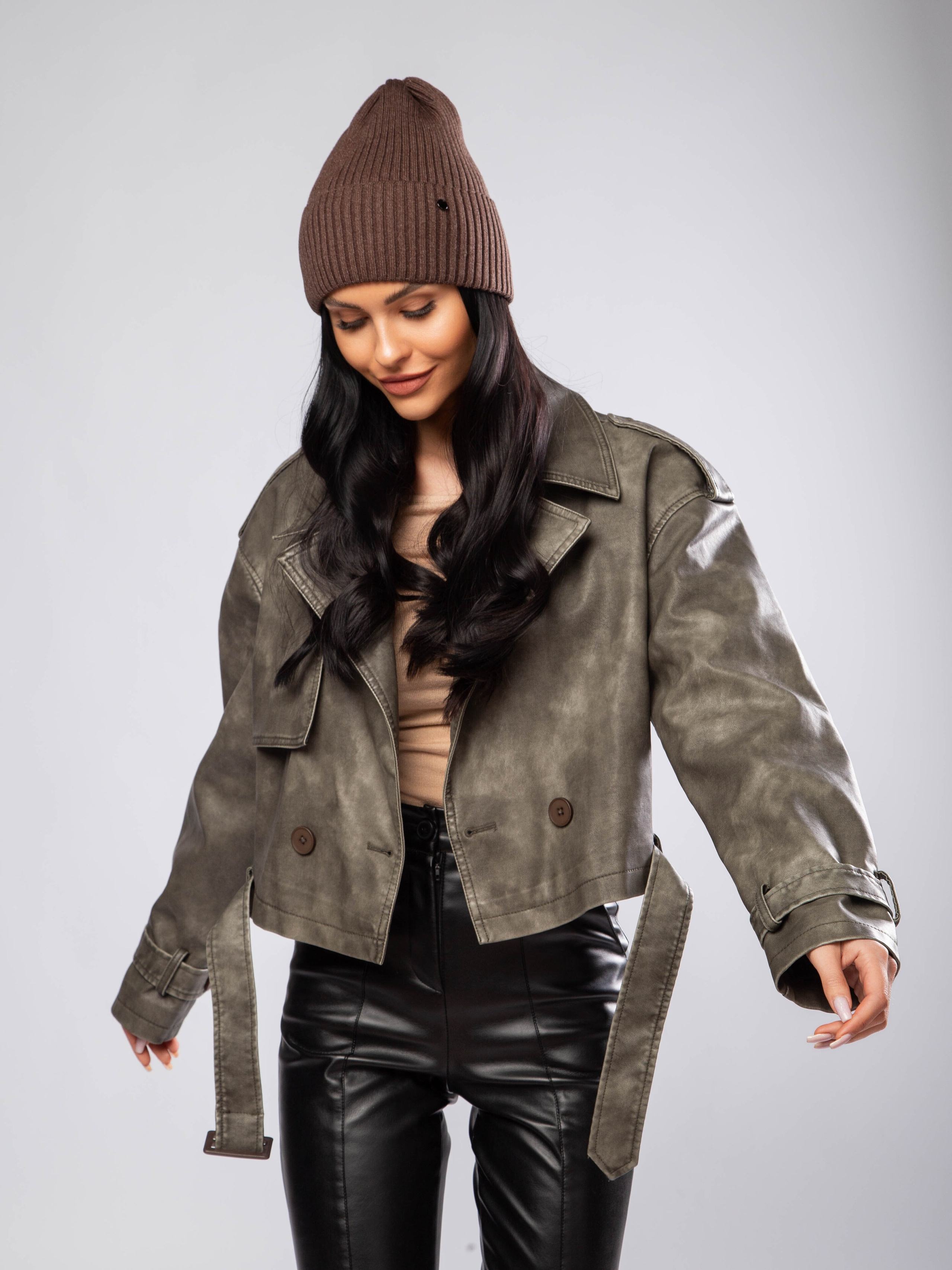 Модельная съемка шапок для брендов в Москве | Фотограф Анна Татаурова. Фотограф Анна Татаурова | Авторская фотосъемка в Москве