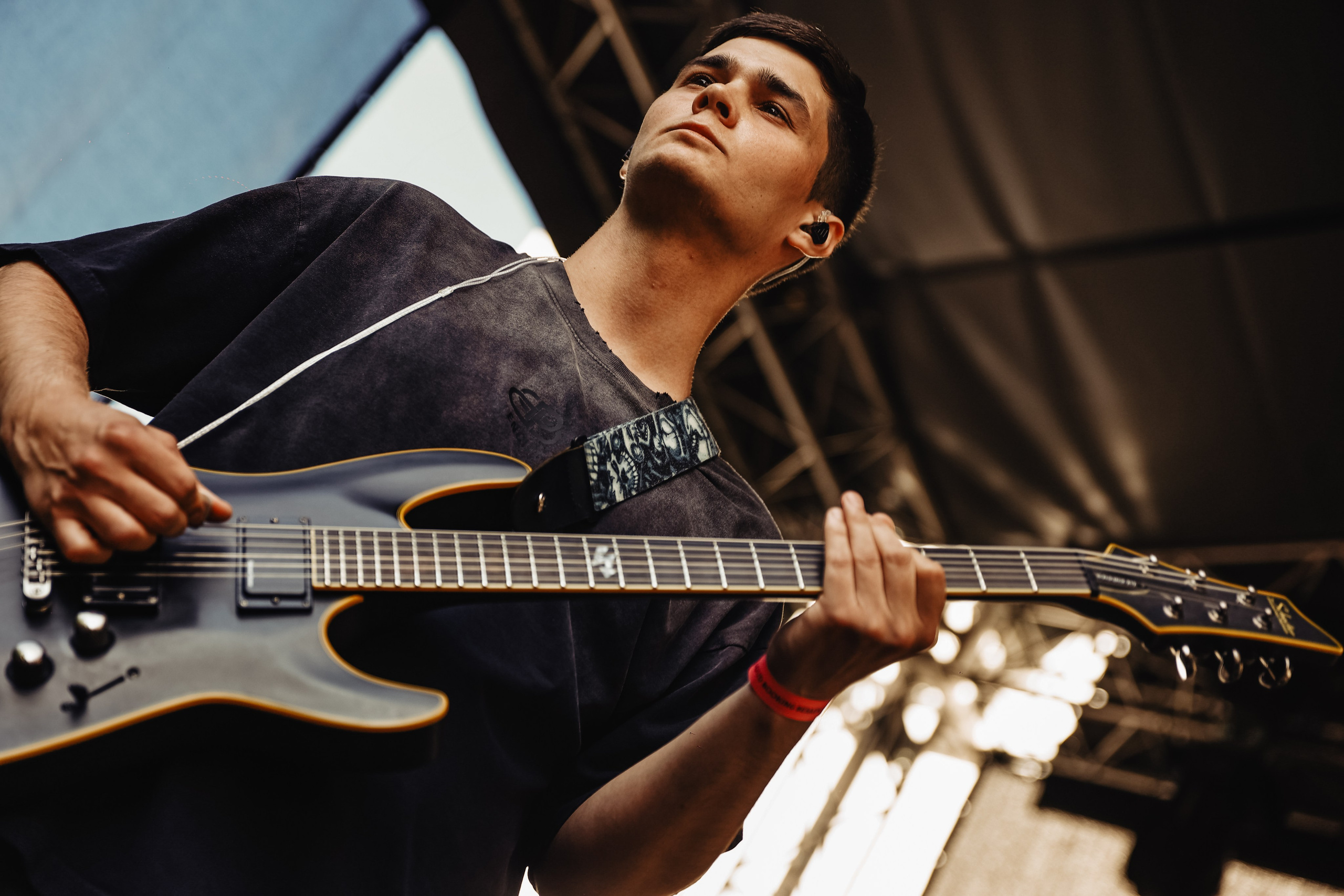 ЛЕТНИЙ МЕТАЛ В ПРАВДЕ