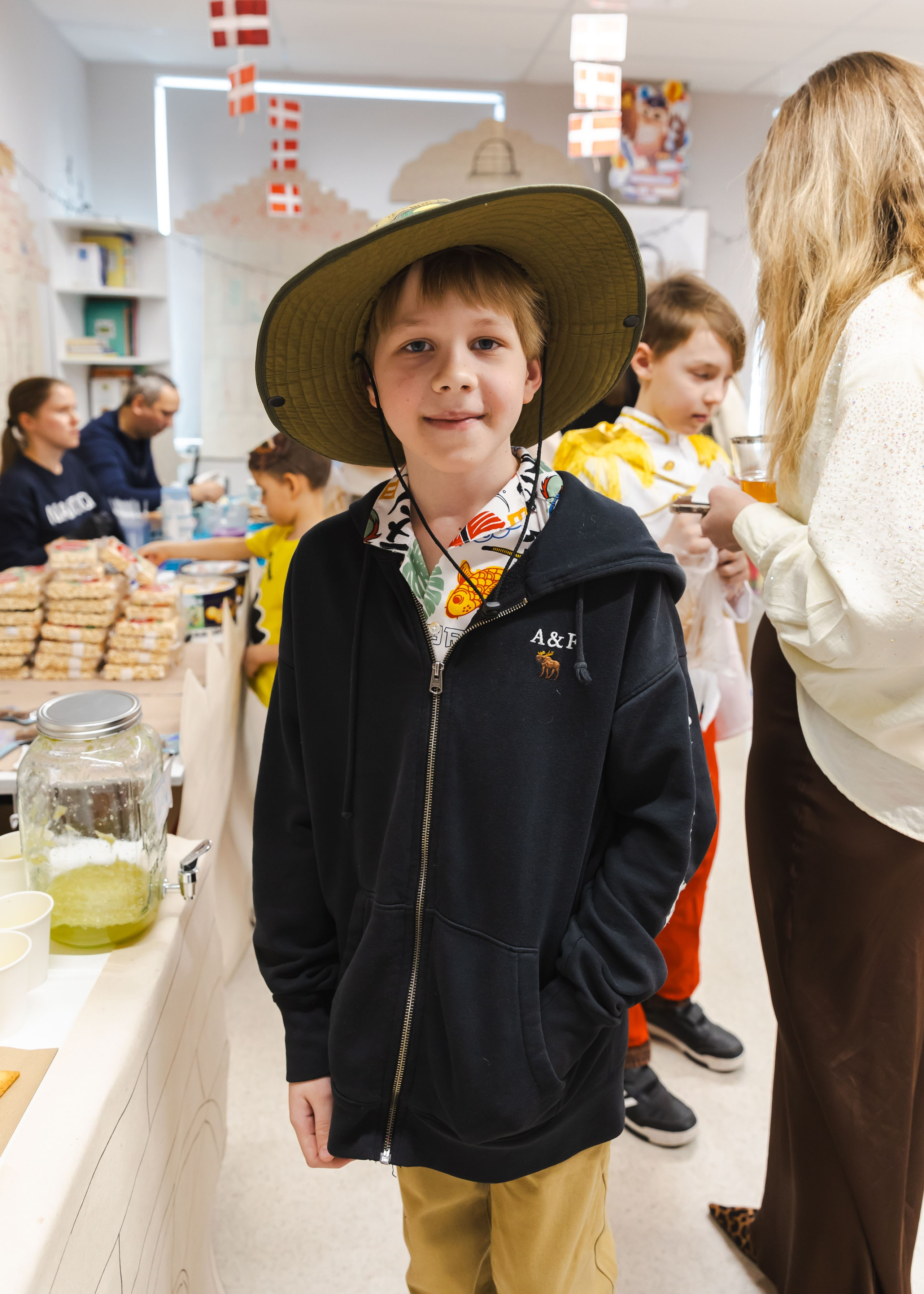 21.03.2025 Другая школа, Ярмарка. ФОТОГРАФ ВИНОГРАДОВА ДАРЬЯ