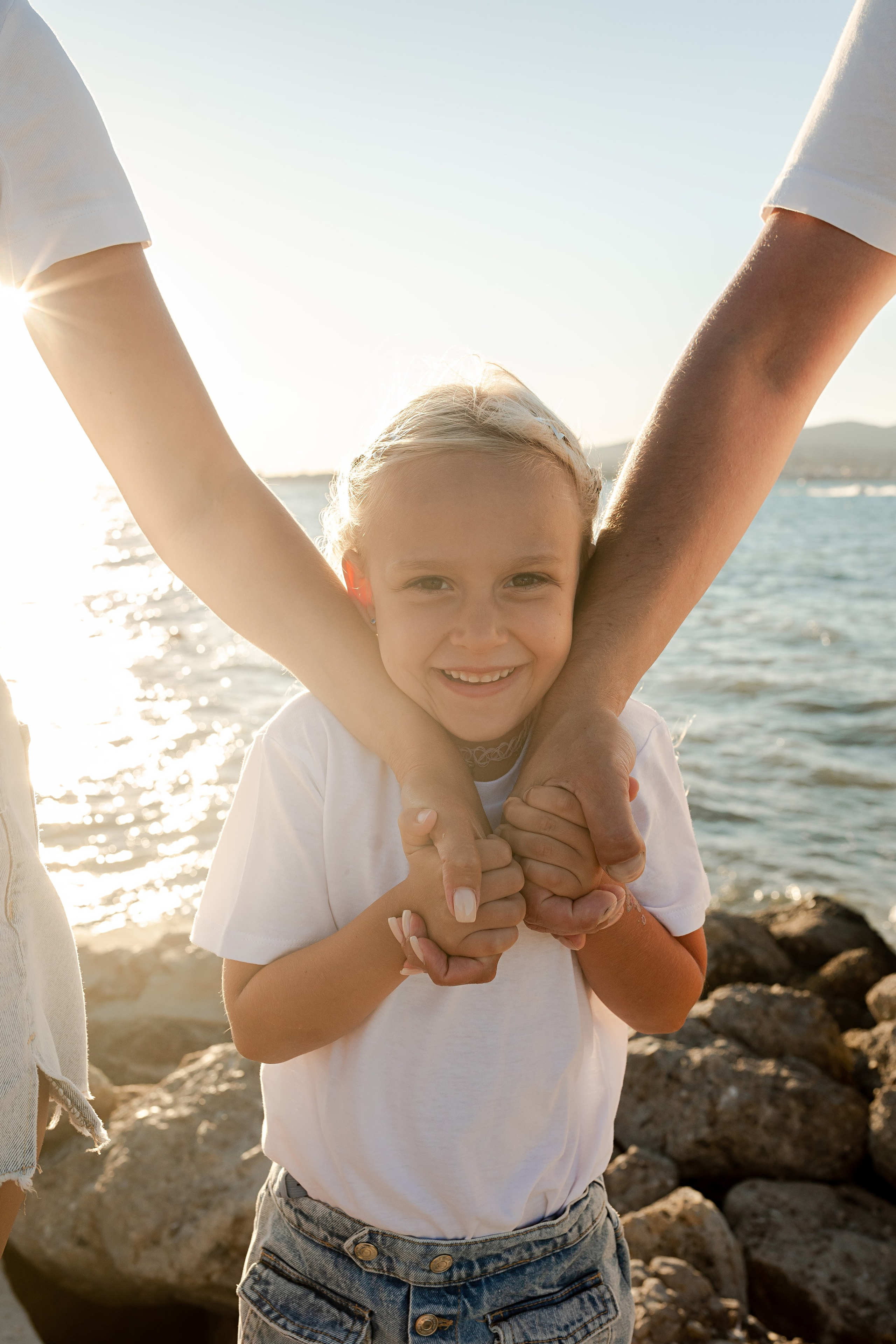 Анна, Евгений, Полина и Настя. Фотограф в Геленджике, Архипо-Осиповке, Абрау-Дюрсо, Кринице Виктория
