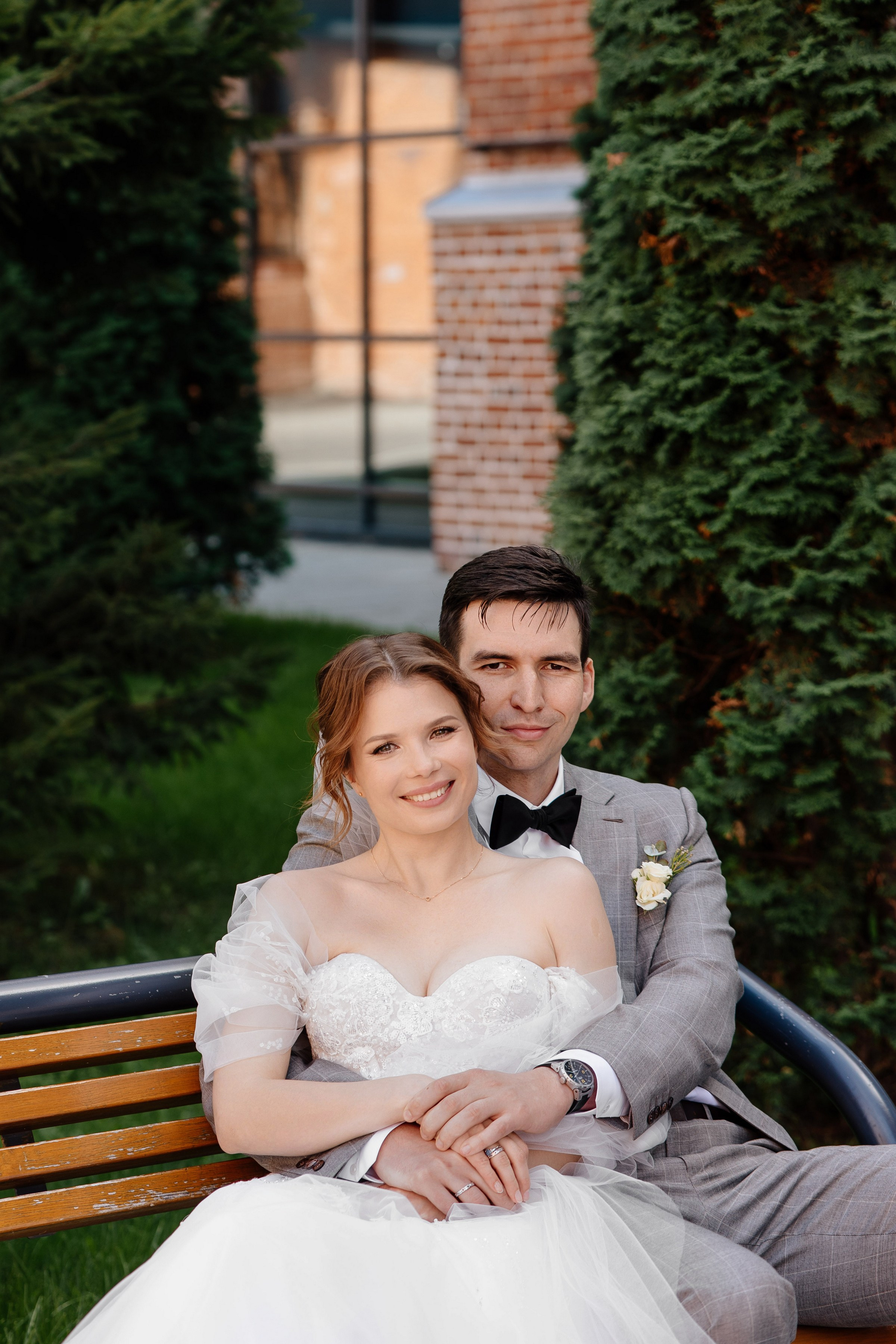 Свадебное утро в Hyatt Regency Хаятт Редженси, свадебная прогулка на Арме и банкет в О’Шалей. Свадебный и семейный фотограф Екатерина Иванова