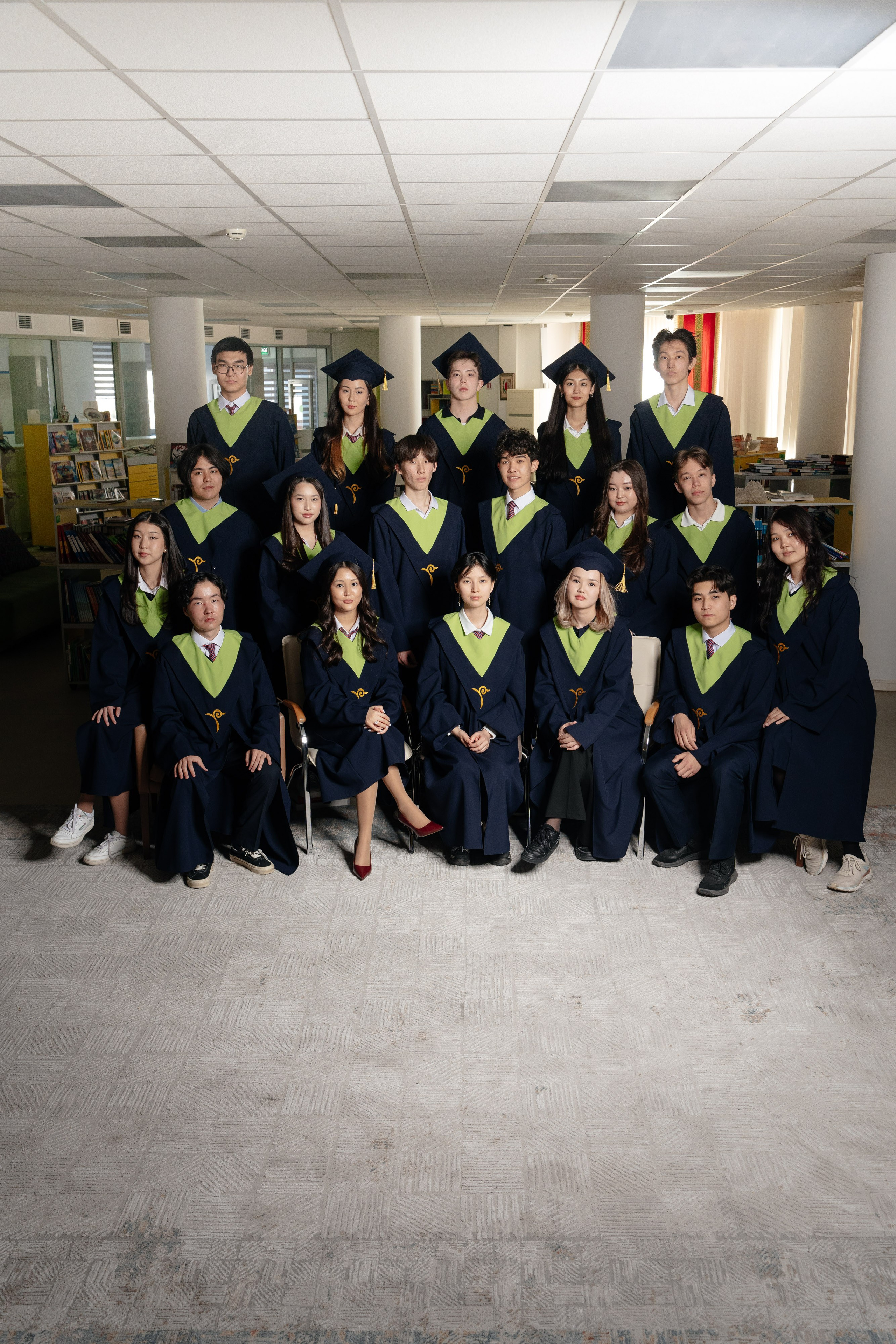 Общие кадры в школе. Выпускные альбомы в Нур-Султане (Астана) и по всему Казахстану