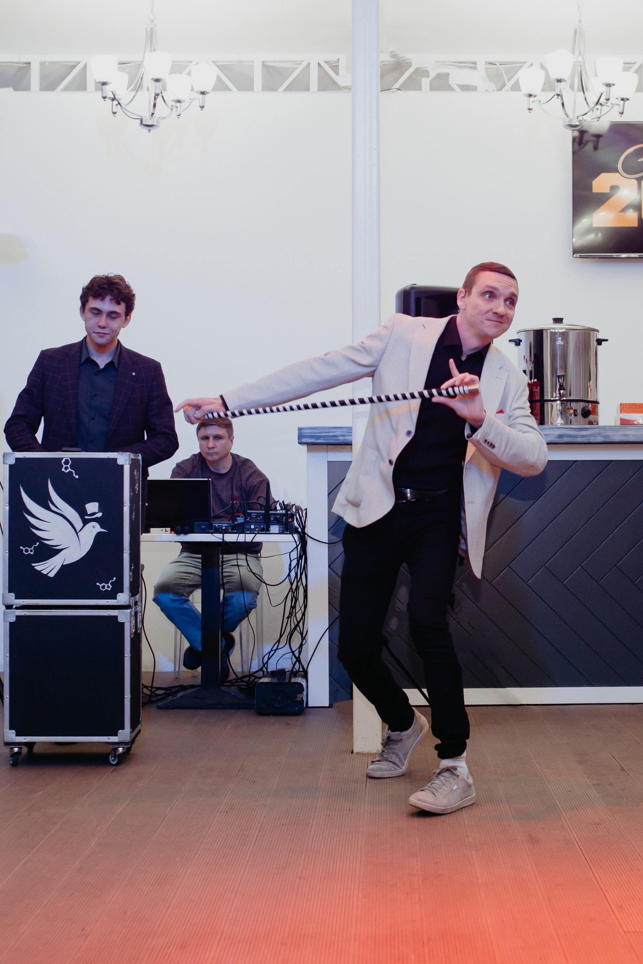 Выпускной 2025 (41 школа) 11 класс. Фотограф в Челябинске Ополихина Анна