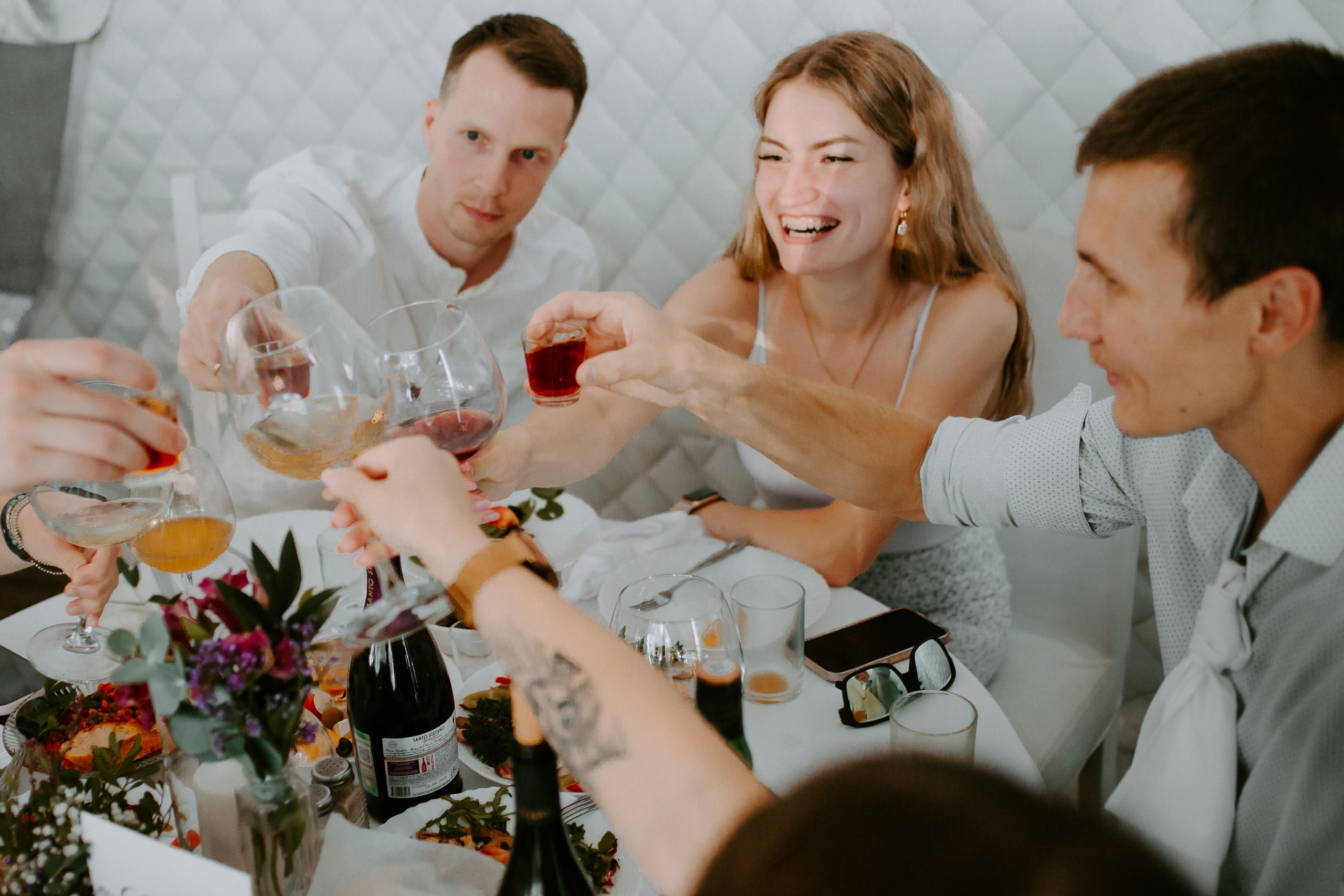 Выездная регистрация и свадебный банкет. Евгения и Илья. Фотограф в Челябинске Ополихина Анна