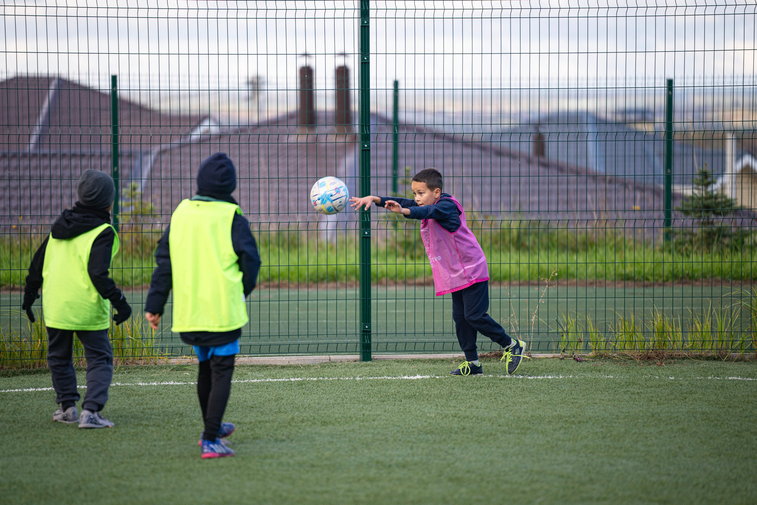 Детский футбол. Республика Татарстан, Высокогорский район, с. Высокая Гора. Свадебный фотограф в Казани, и Зеленодольске Радик Мухаметов
