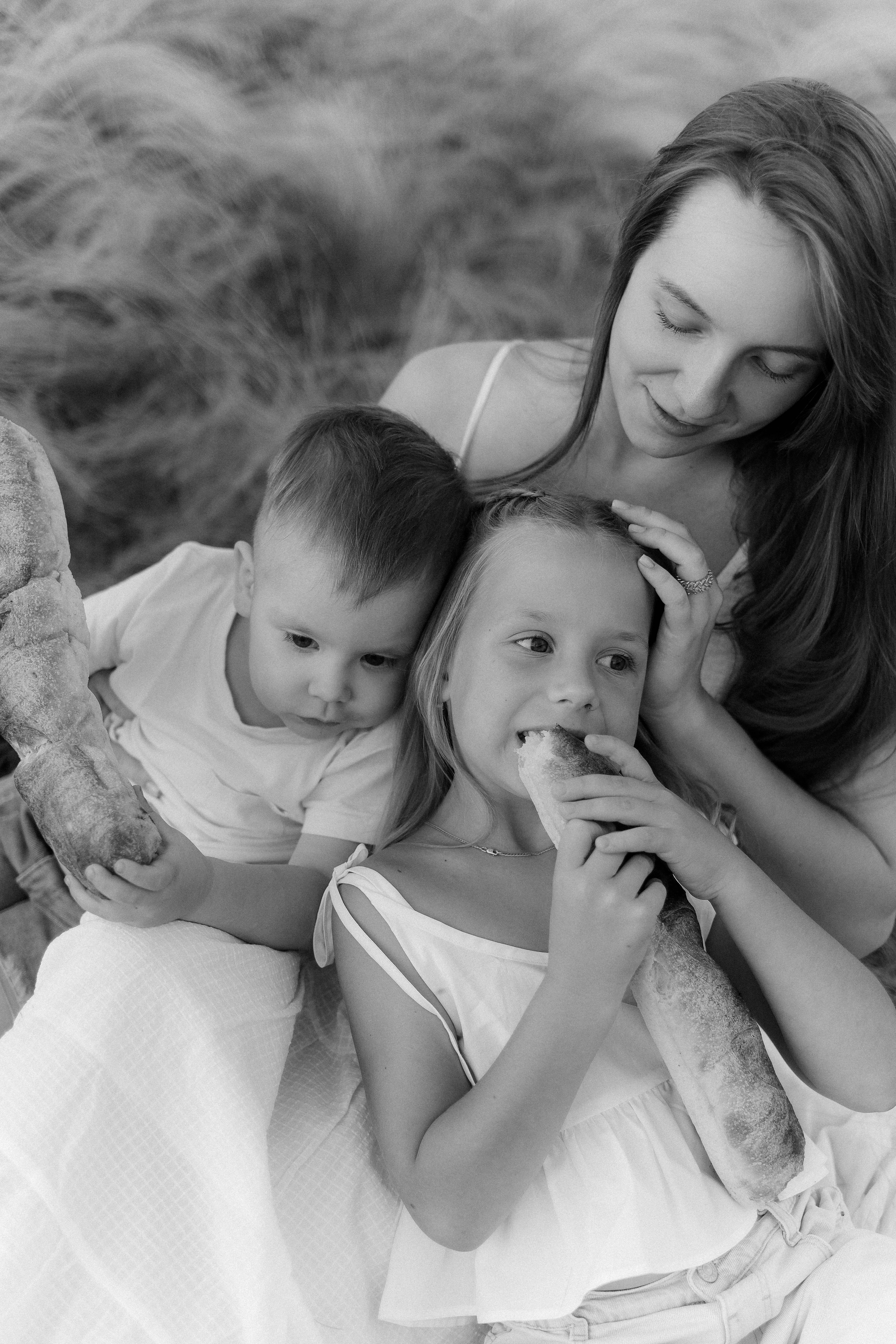 Настя + Ксюша + Артём. Главная