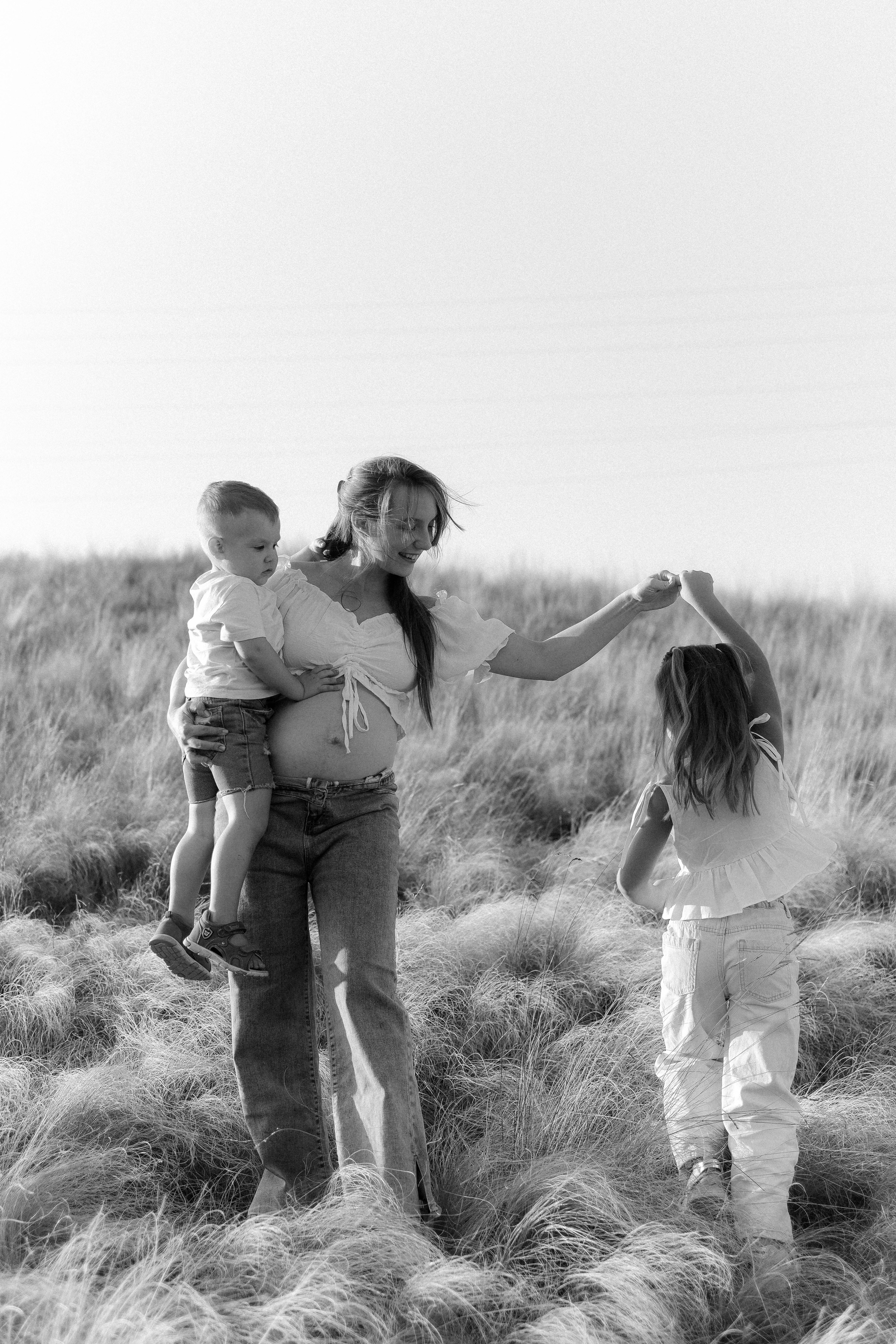 Настя + Ксюша + Артём. Главная