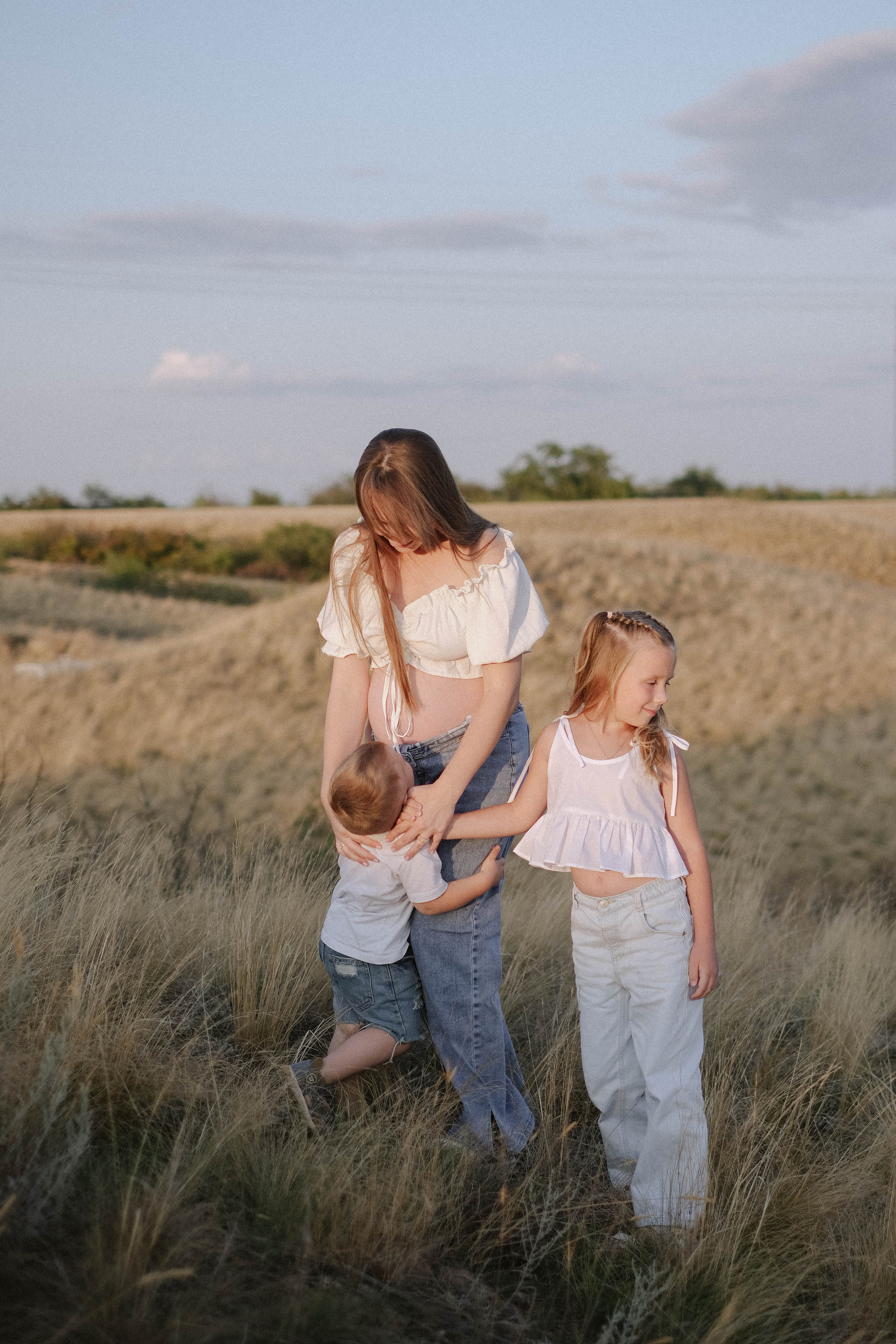 Настя + Ксюша + Артём. Главная