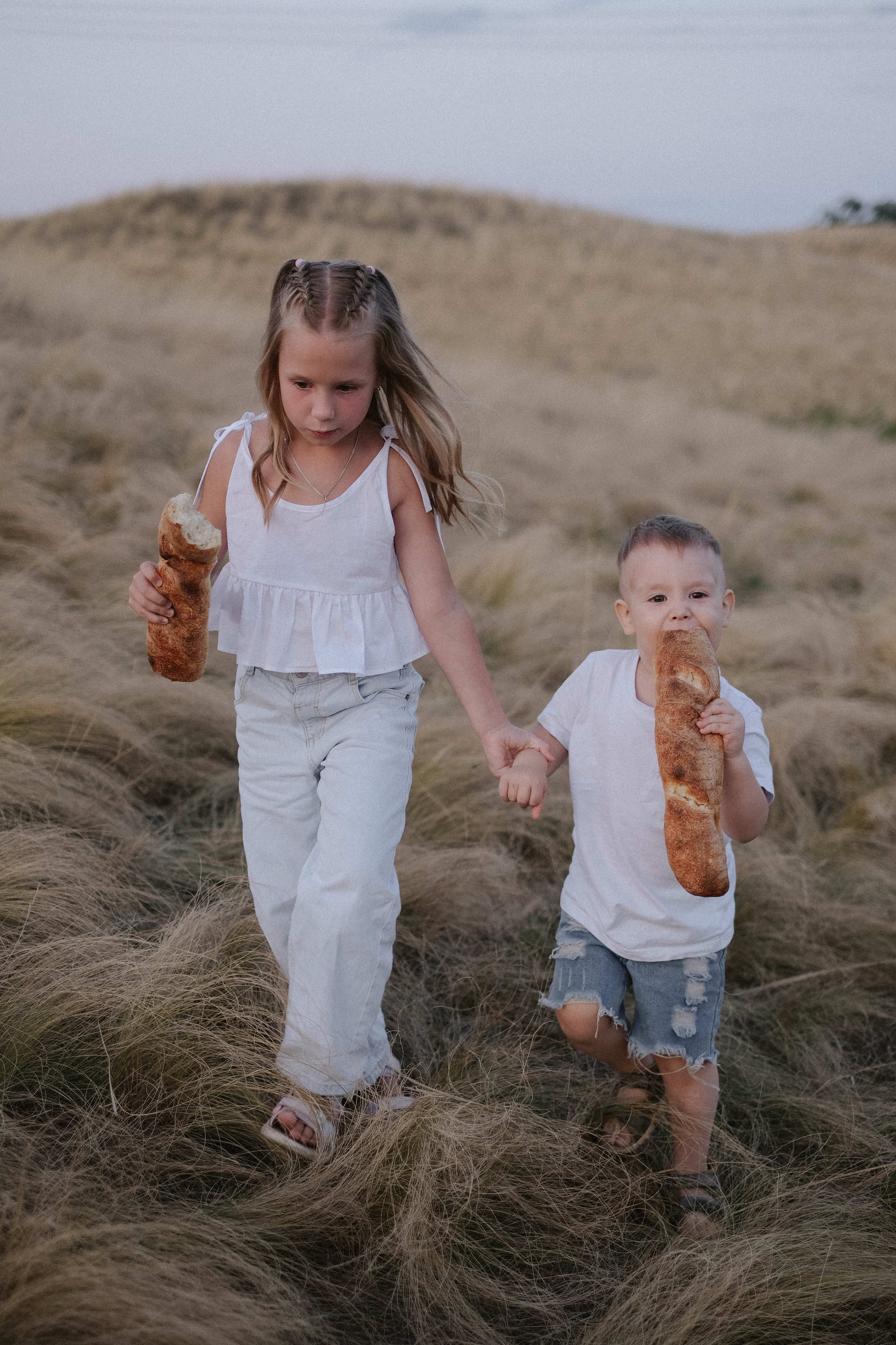 Настя + Ксюша + Артём. Главная