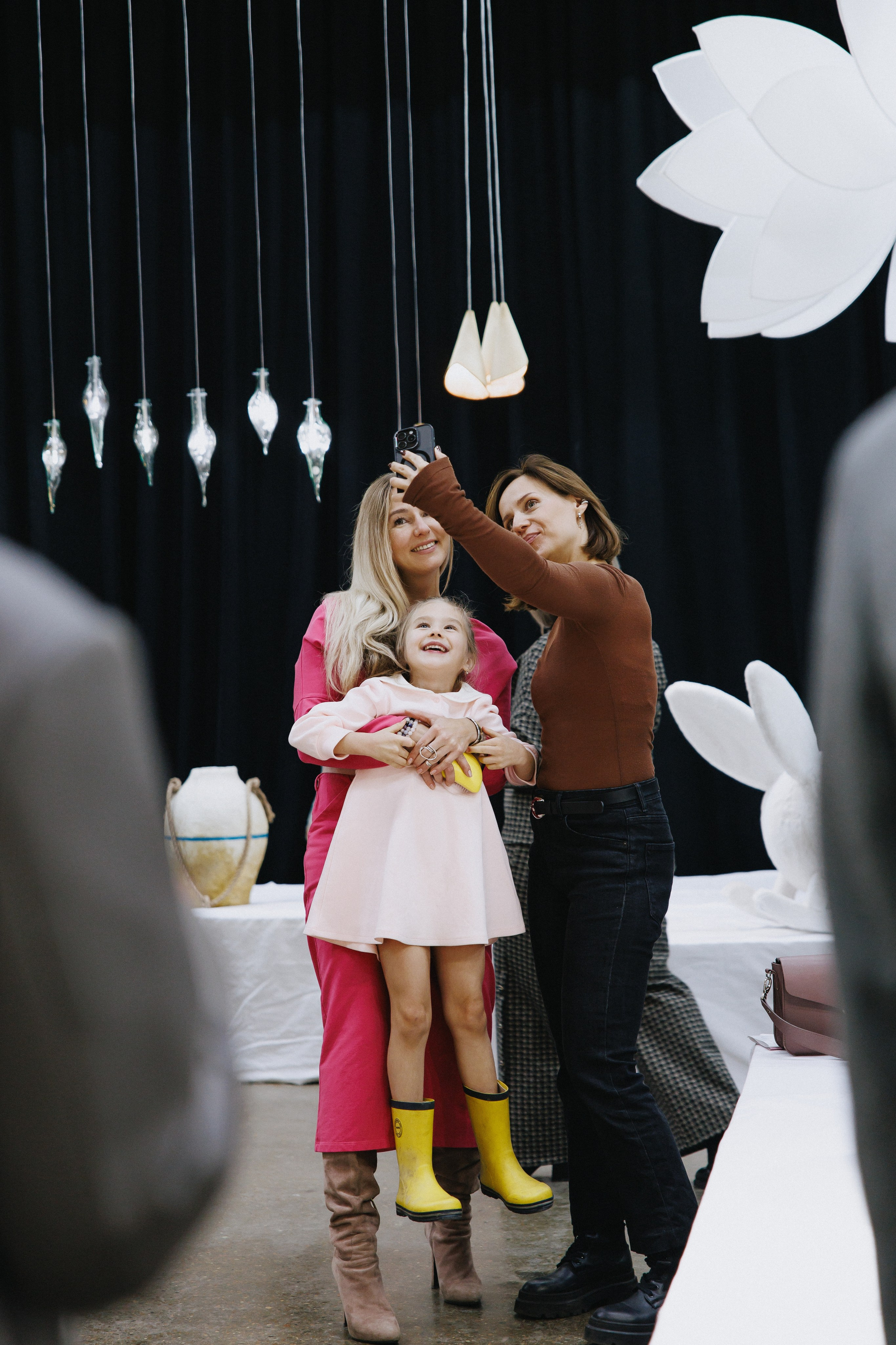 Выставка СТО ВЕЩЕЙ В ИНТЕРЬЕРЕ. Фотограф Иркутск Антипин Сергей