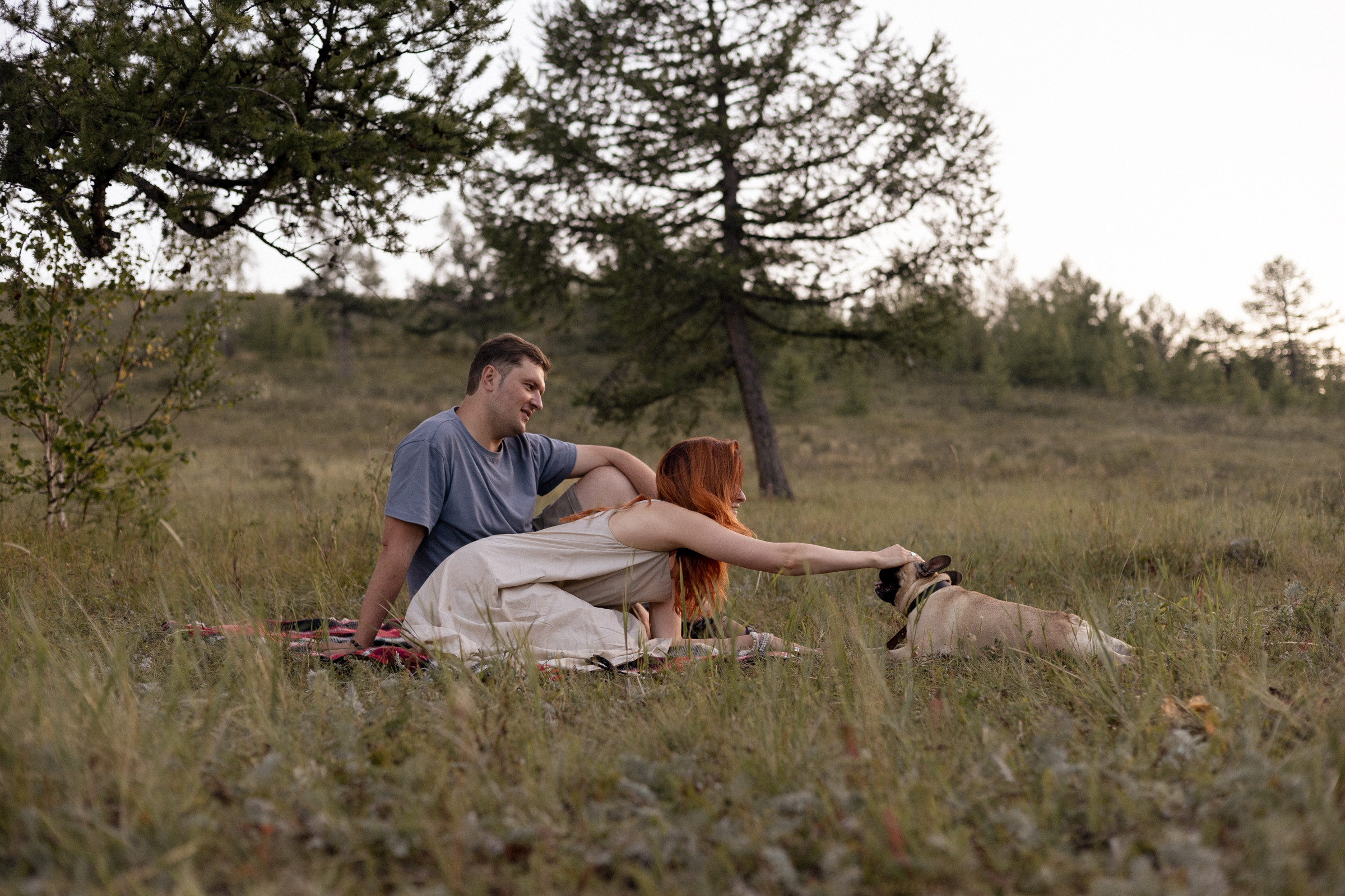 Катюша с семьей за городом. Свадебный и семейный фотограф в Магнитогорске Катя Буряк