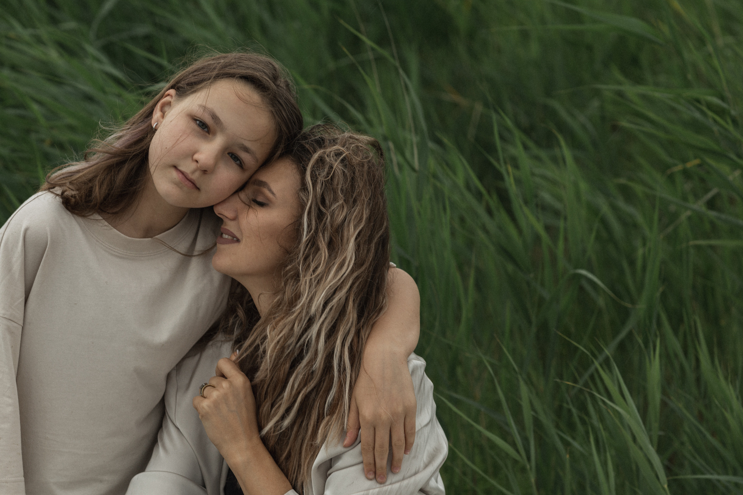 Маша с детьми на озере. Свадебный и семейный фотограф в Магнитогорске Катя Буряк