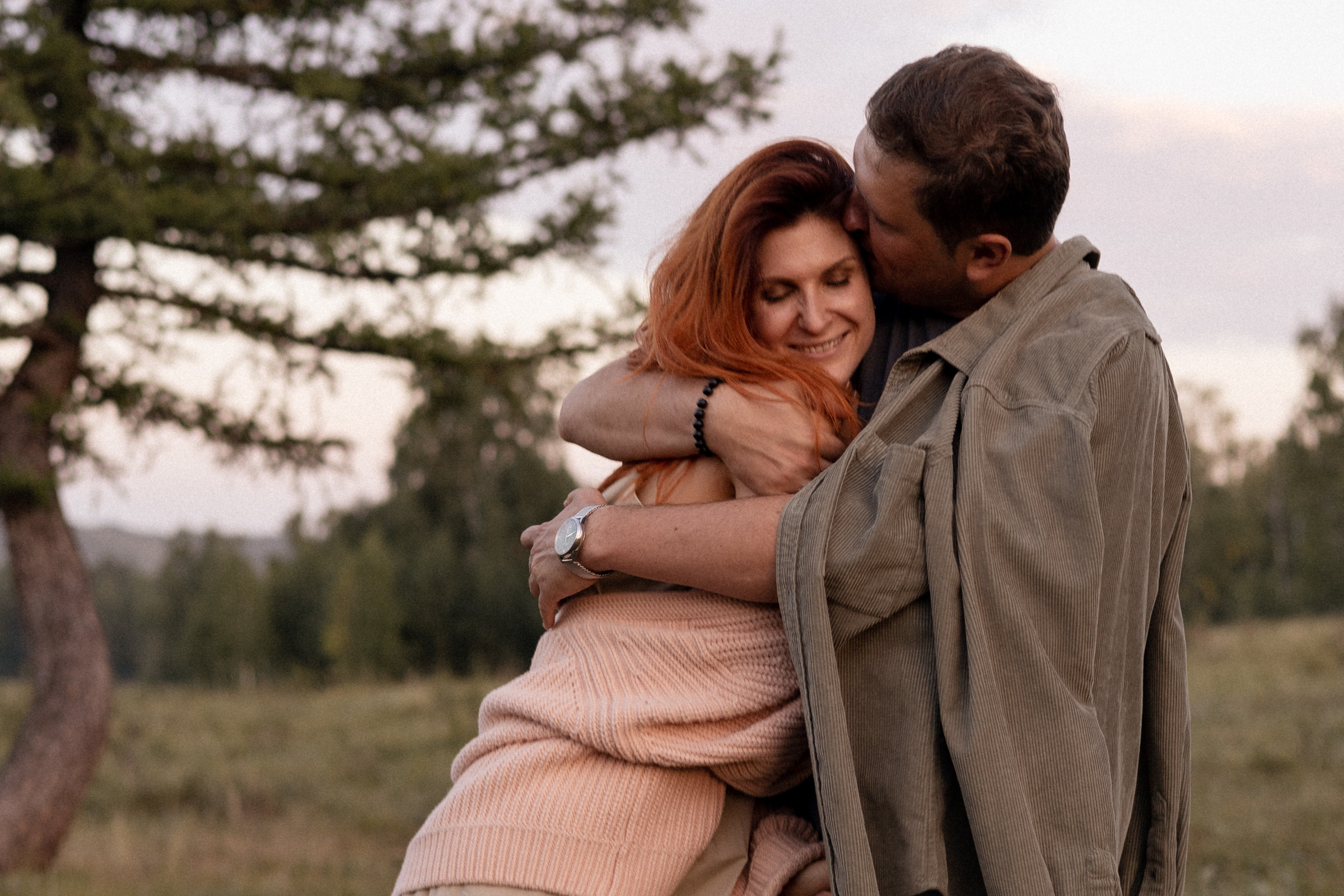 Катюша с семьей за городом. Свадебный и семейный фотограф в Магнитогорске Катя Буряк