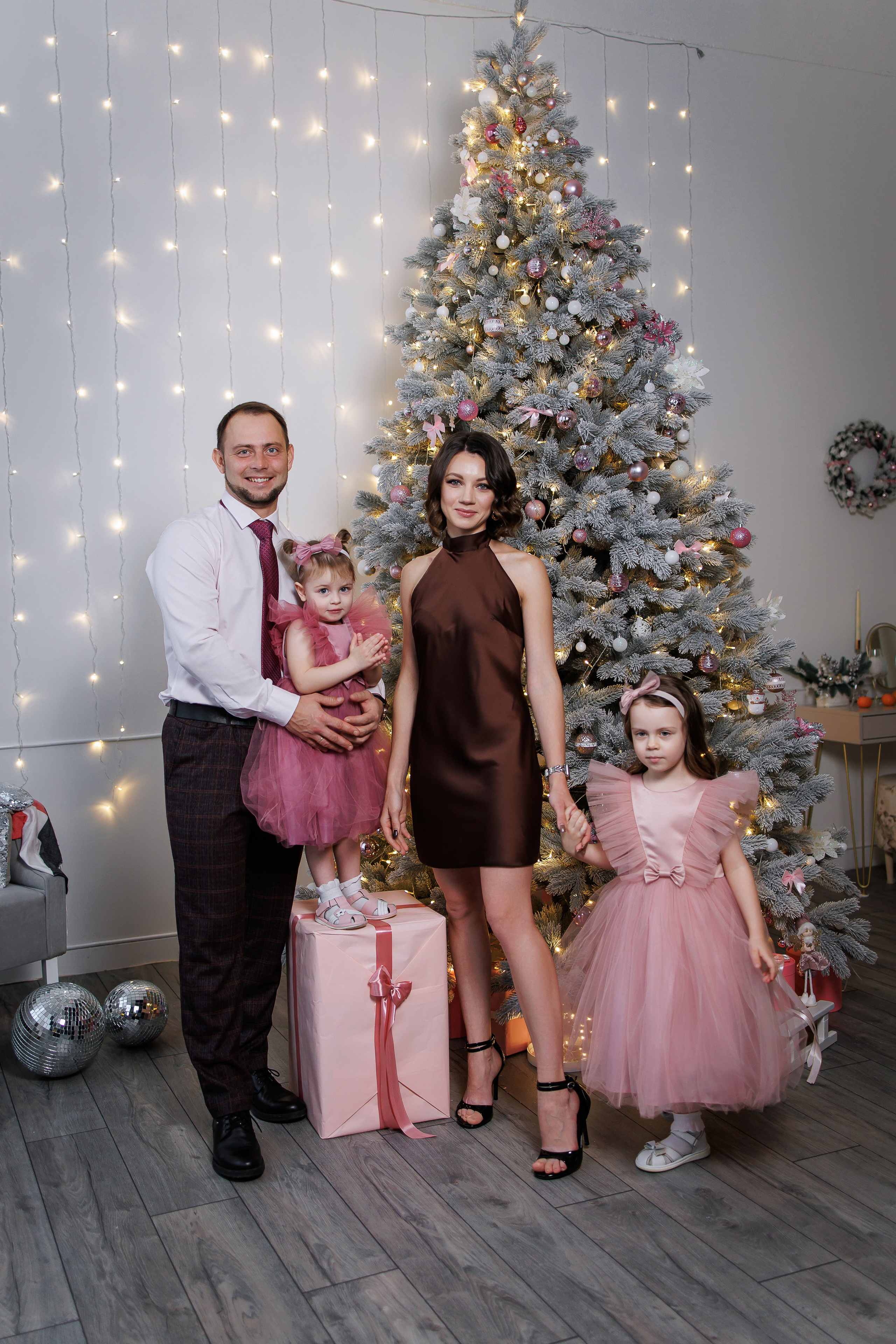 Ваши фотографии. Интерьерная фотостудия Background в Омске