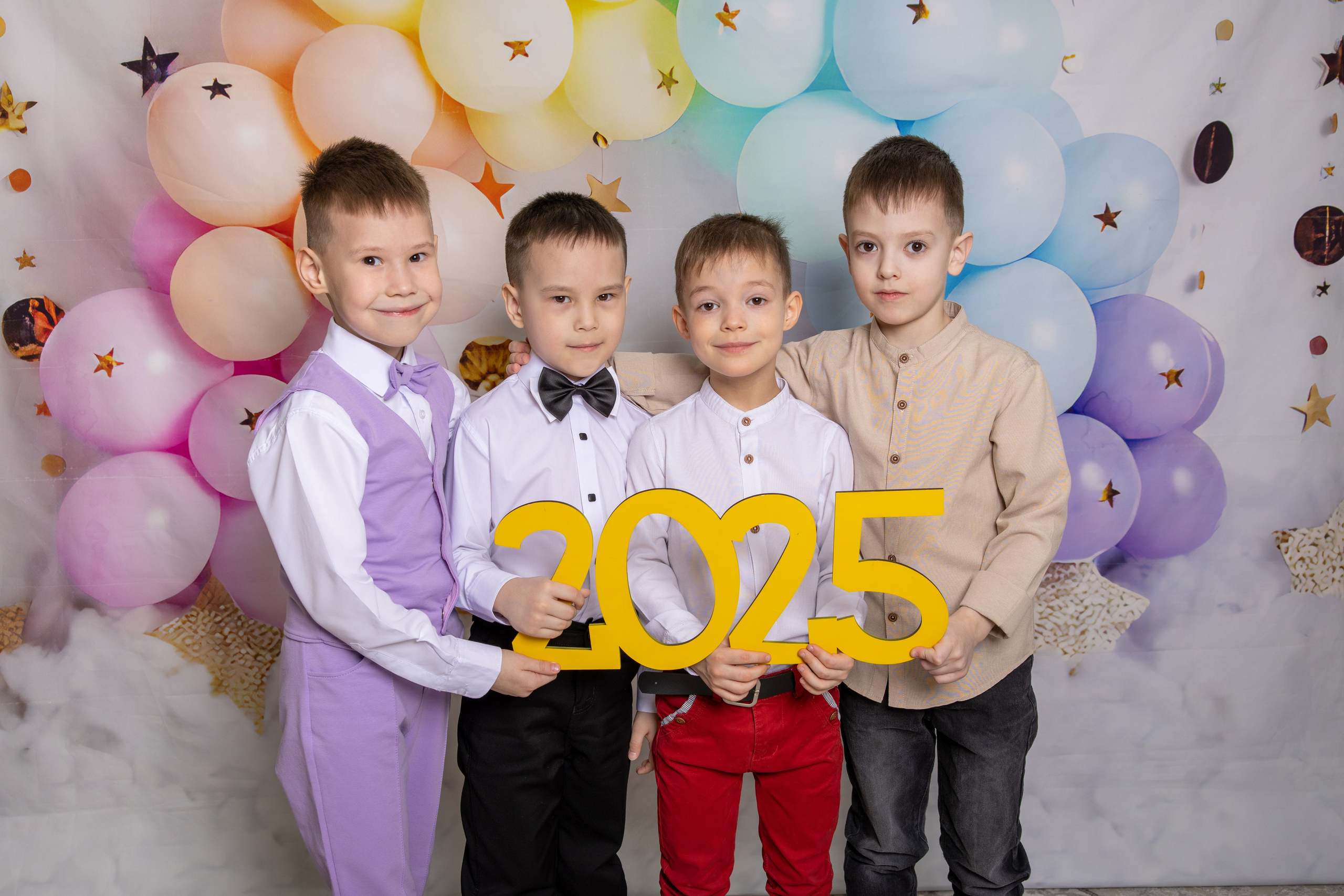 Фоны для фотосессий. Выпускные альбомы на заказ Нягань (фотокнигиназаказнягань)