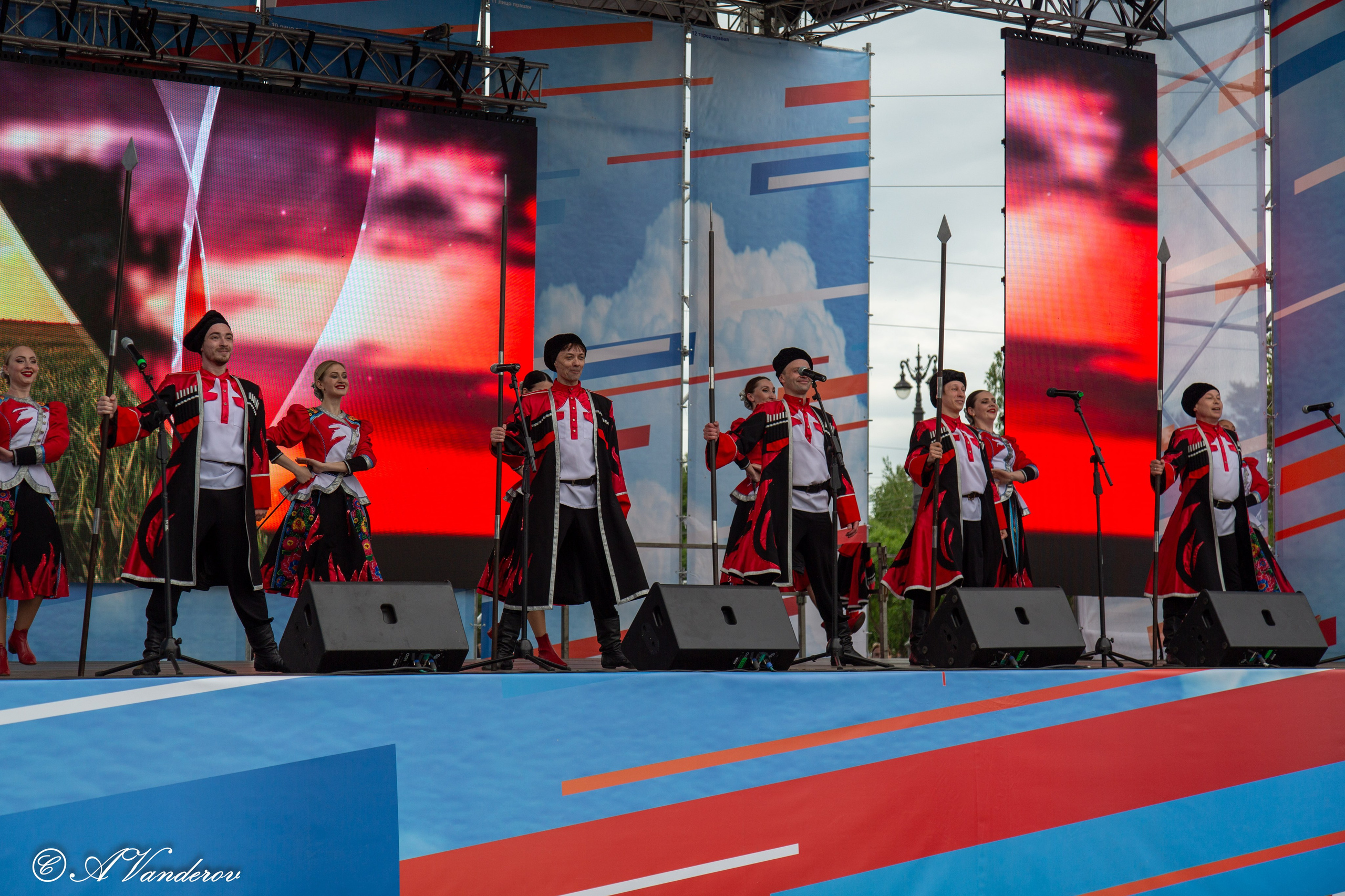 День России 12.06.2024. Фотограф Омск | Александр Вандеров