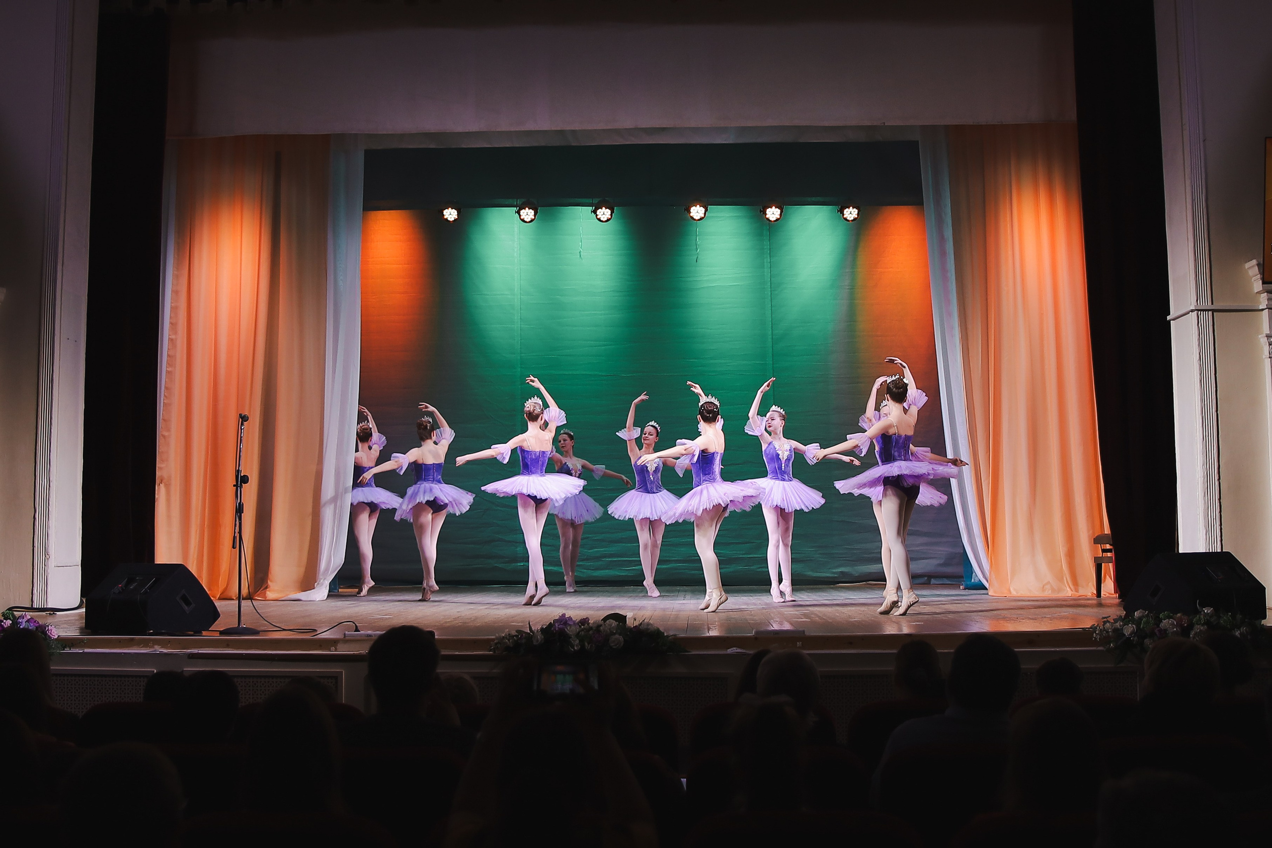 Фотоотчет с награждения стипендиатов города Липецка